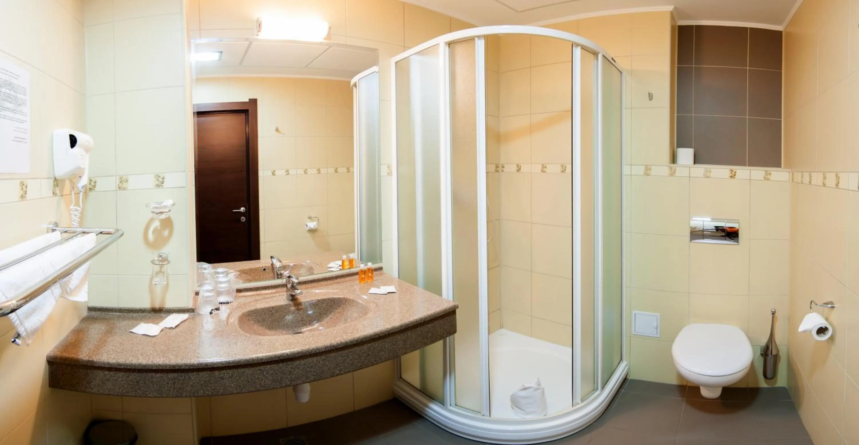 Bathroom in Splendid Conference & Spa Hotel – Adults Only