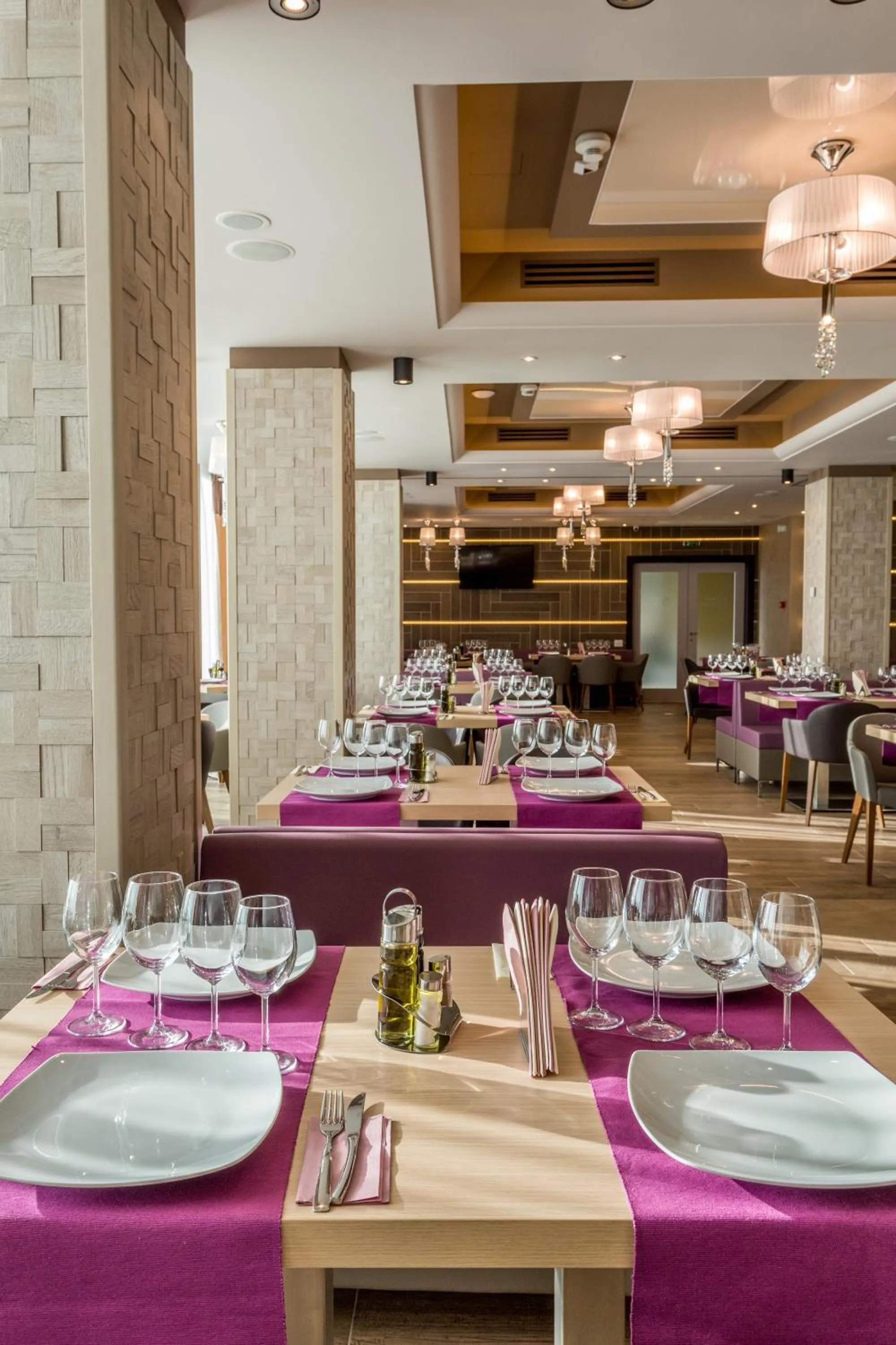 Restaurant/places to eat in Splendid Conference & Spa Hotel – Adults Only