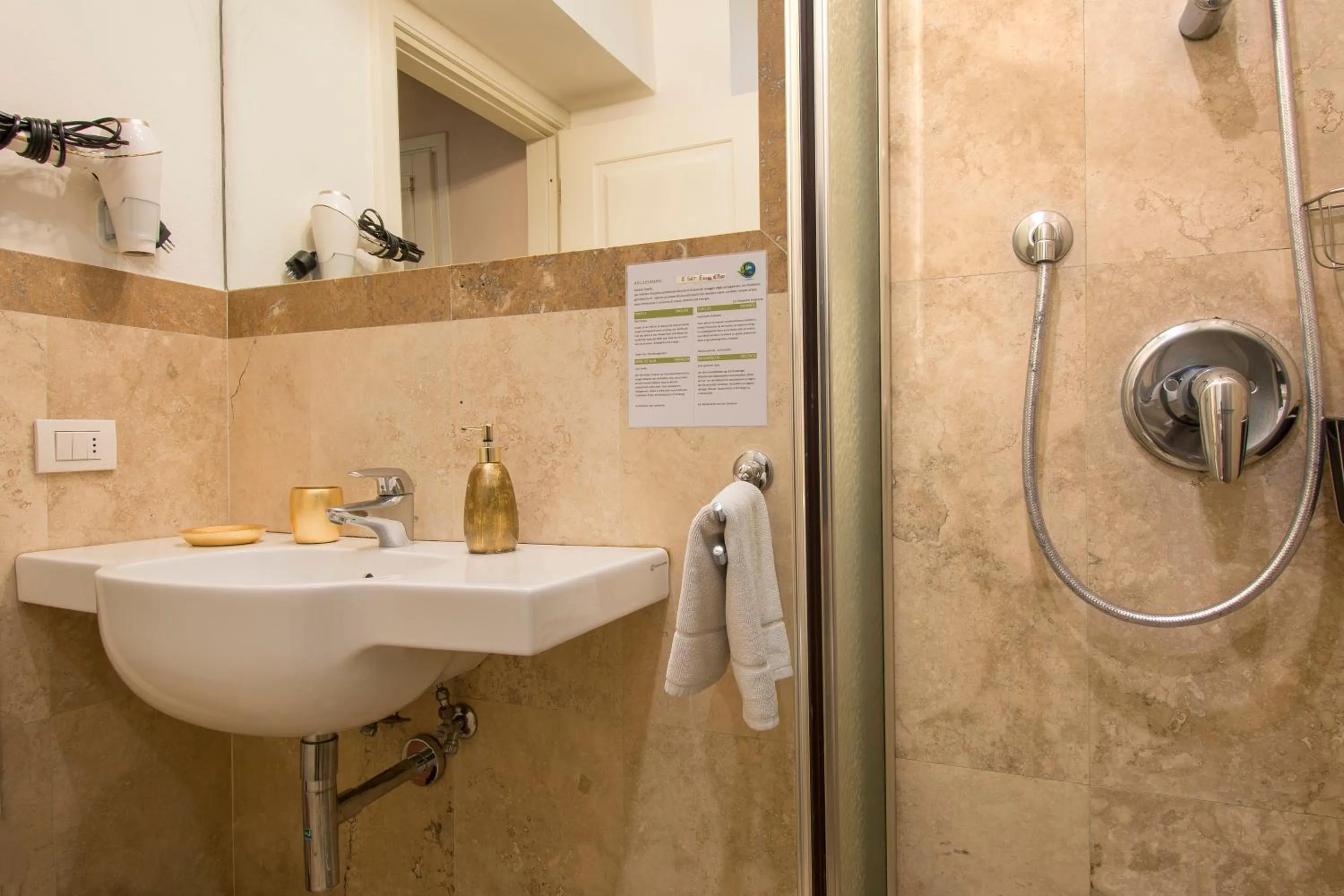 Bathroom in Relais Tiffany