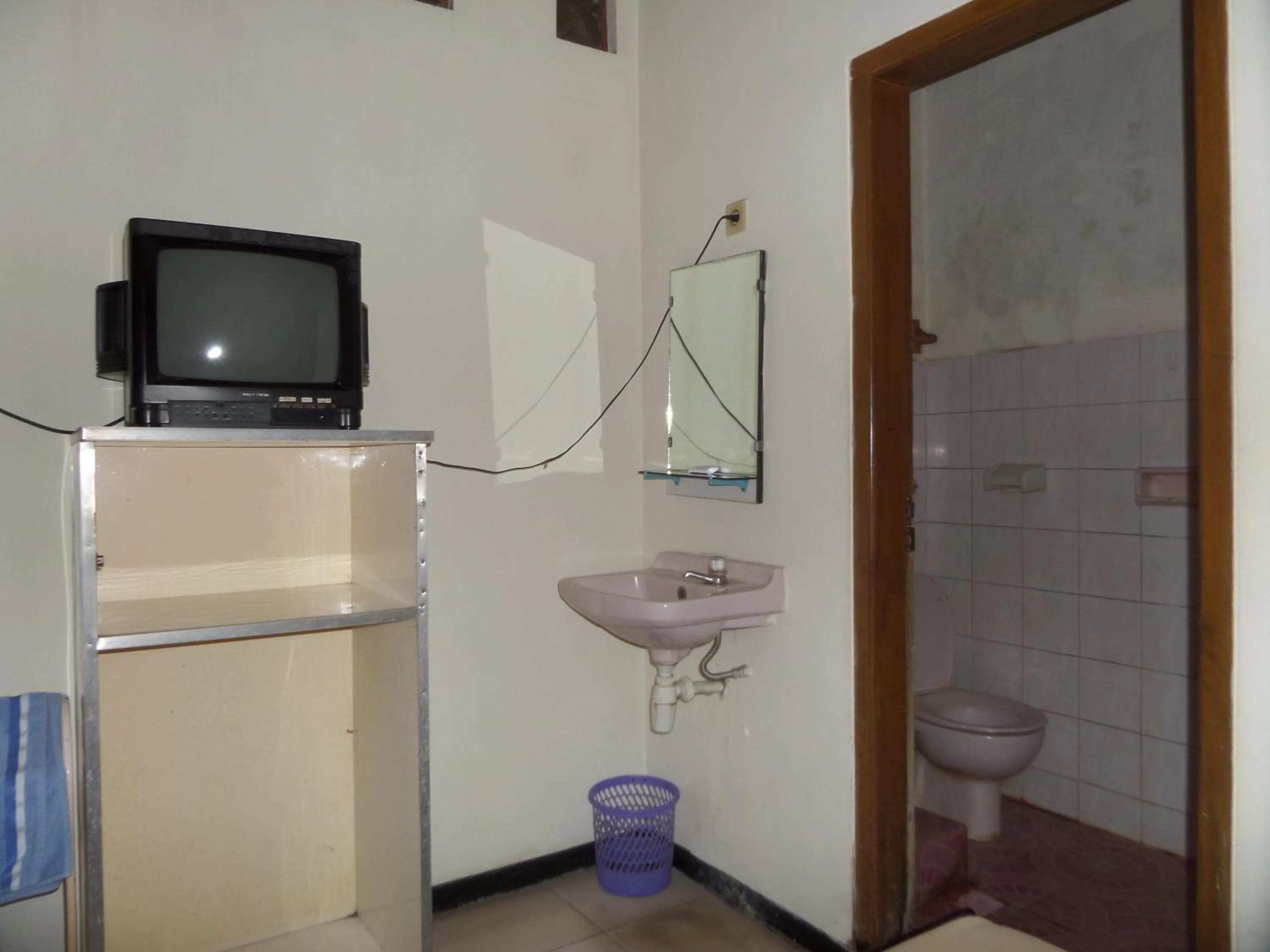 Toilet in Armi Hotel Malang