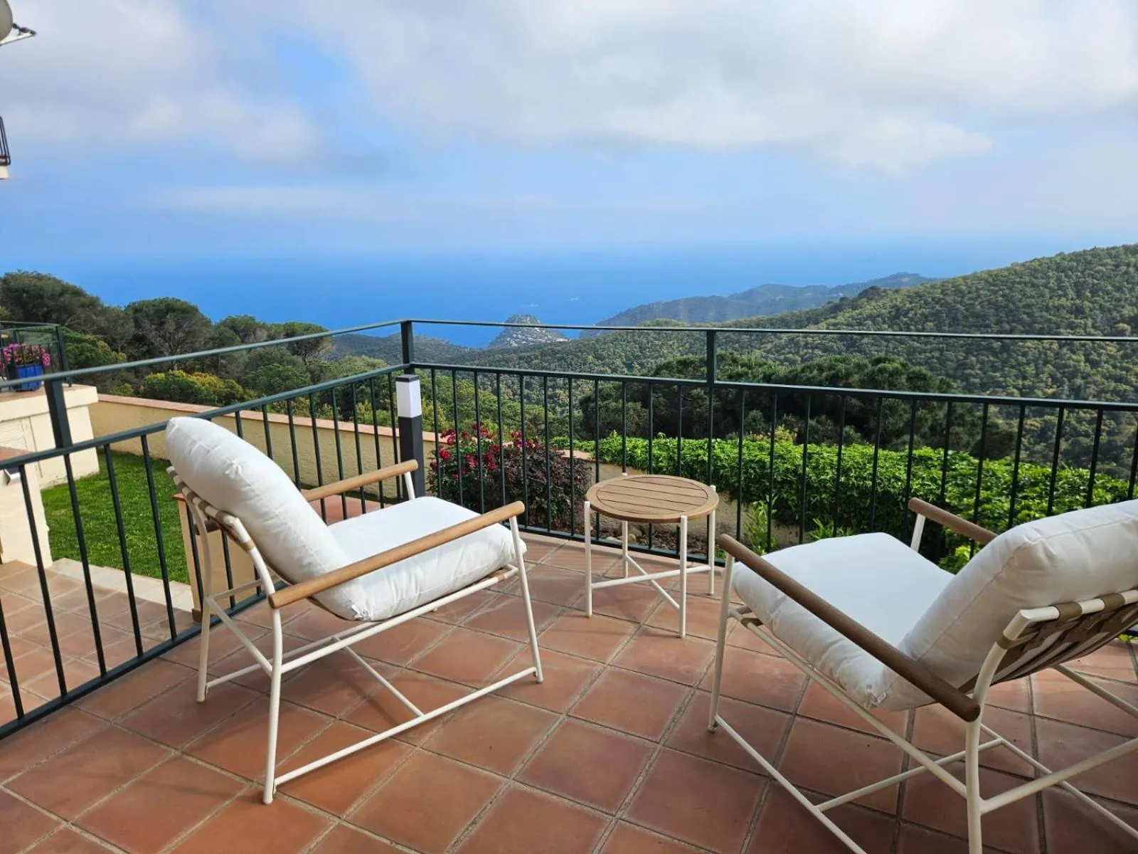 Property building in La Roqueta Hotel