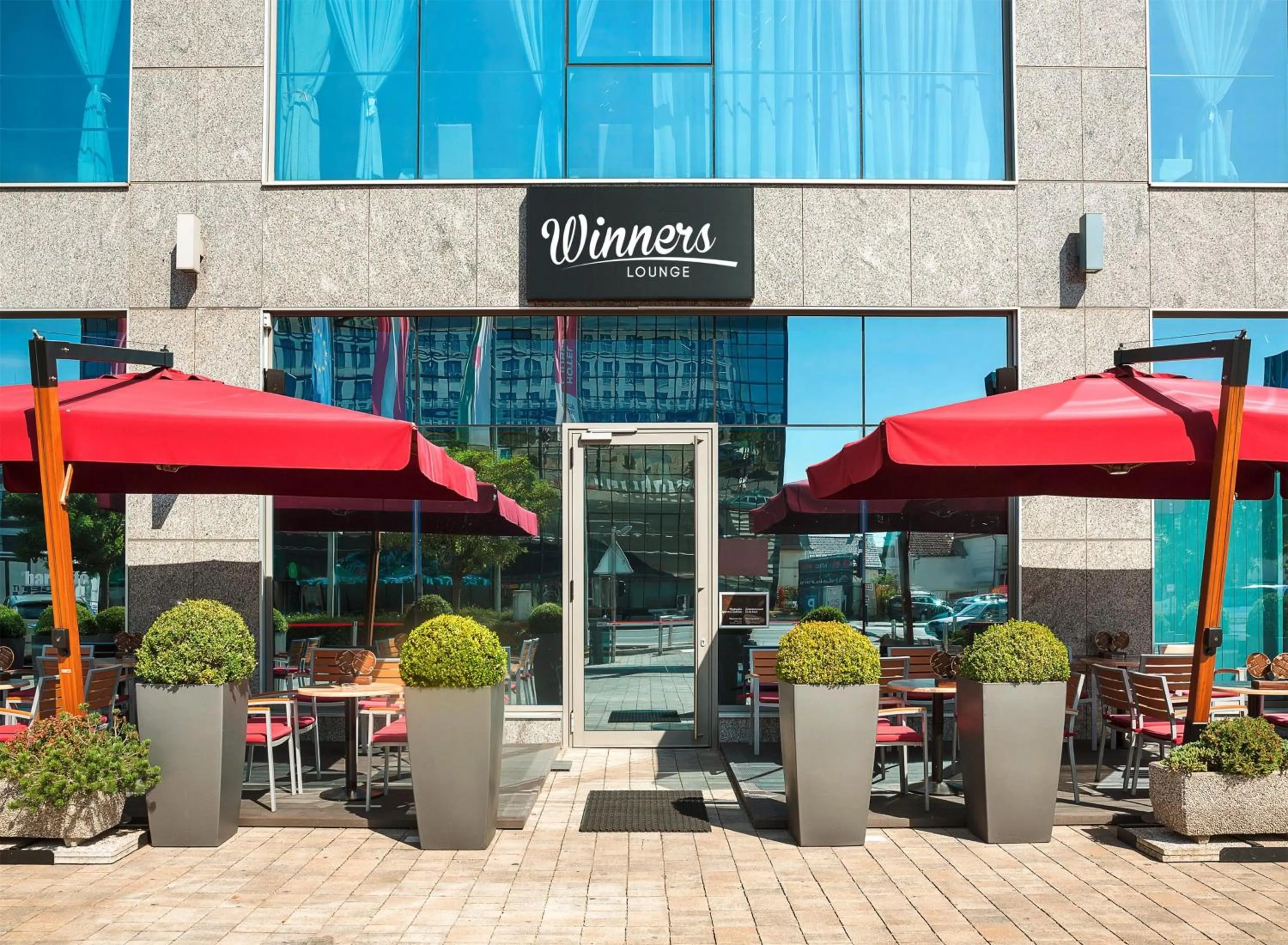 Lounge or bar in Doubletree by Hilton Ljubljana