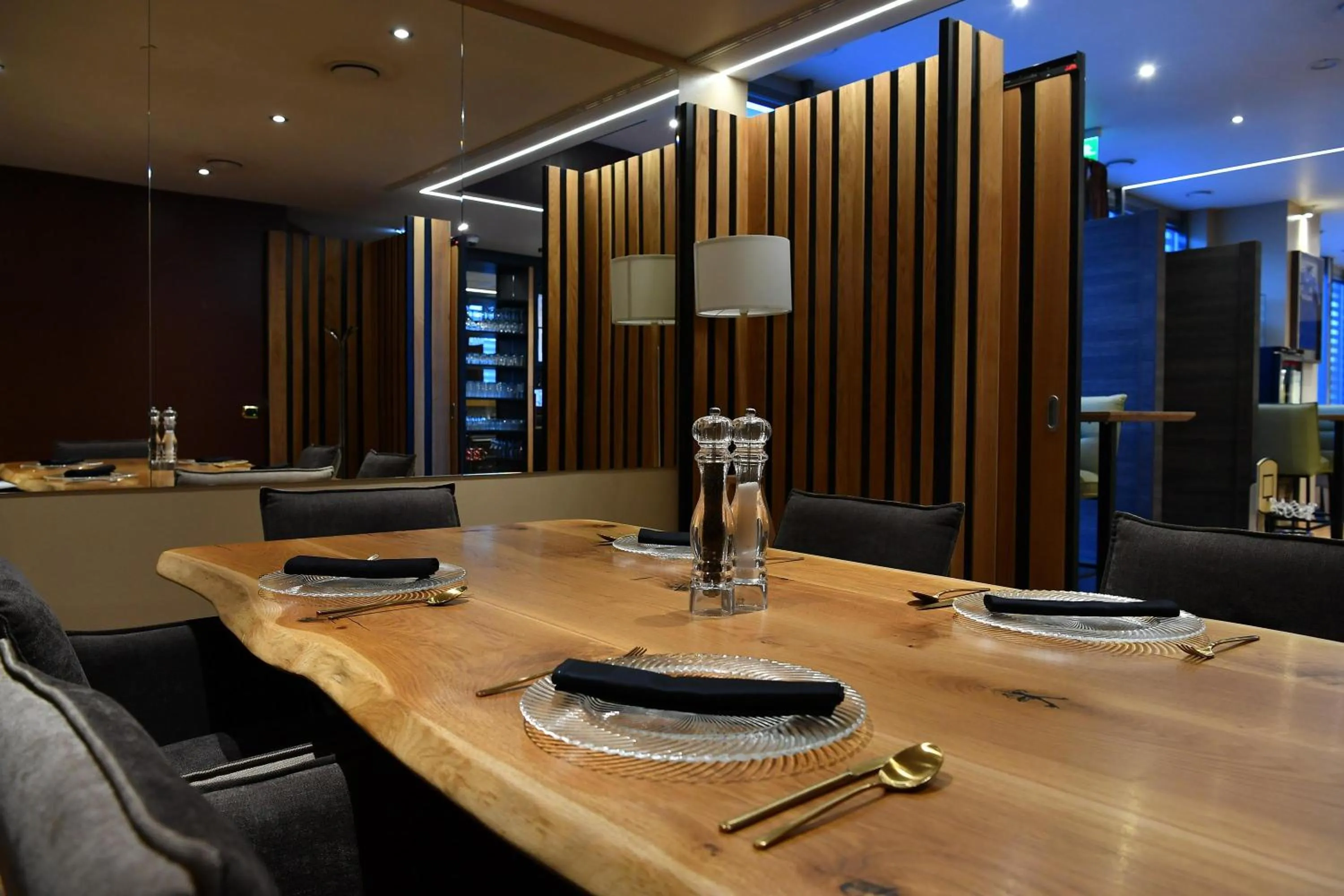 Restaurant/places to eat in Doubletree by Hilton Ljubljana