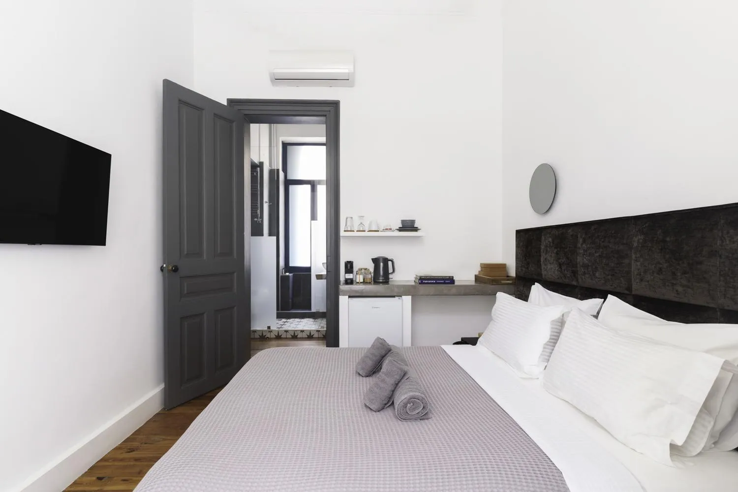 Bed in Art Pantheon - Suites & Apartments