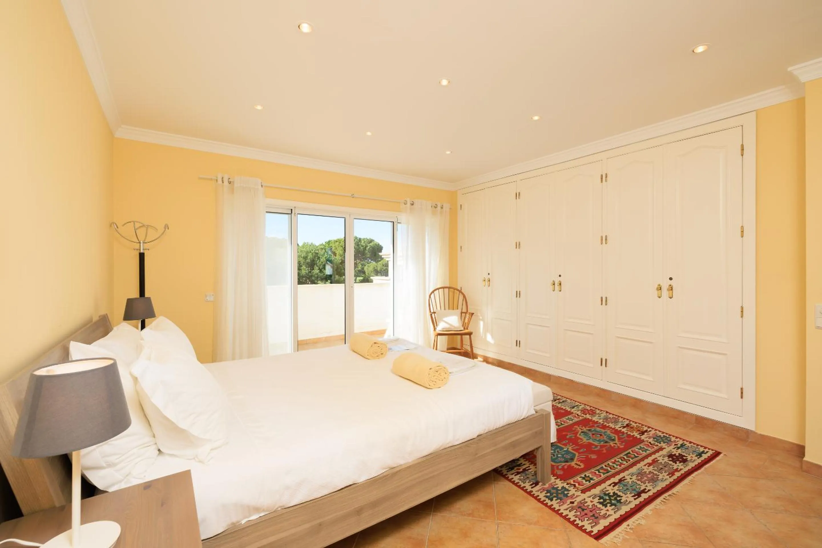 Bed in Vale Do Lobo Resort