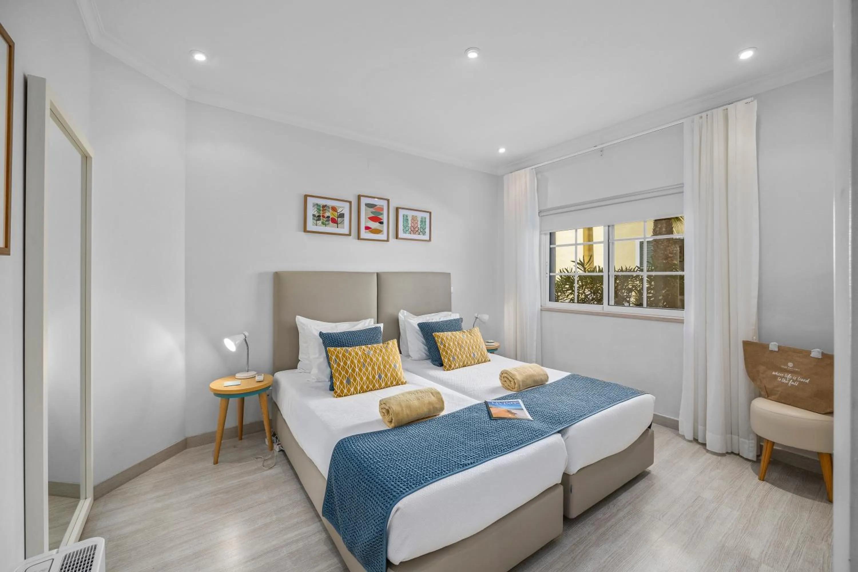 Bed in Vale Do Lobo Resort