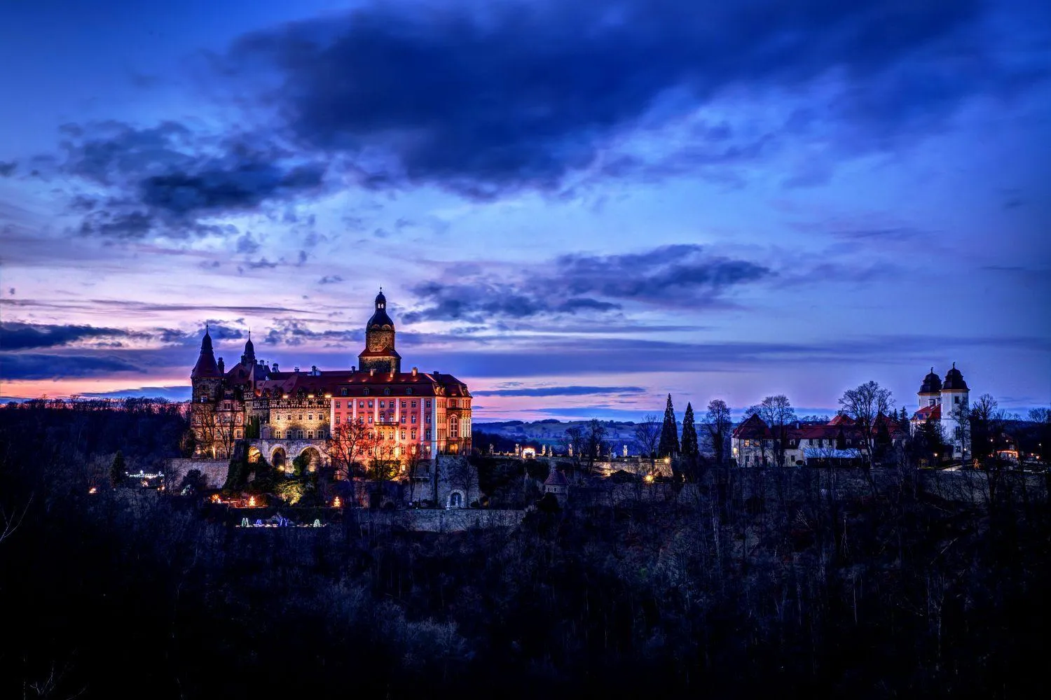Night in Hotel Książ