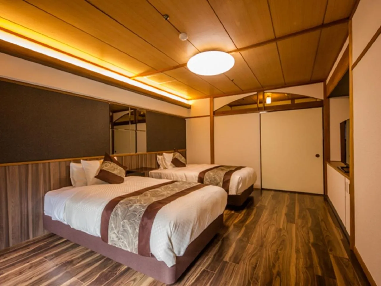 Photo of the whole room, Bed in LiVEMAX RESORT Aki Miyajima