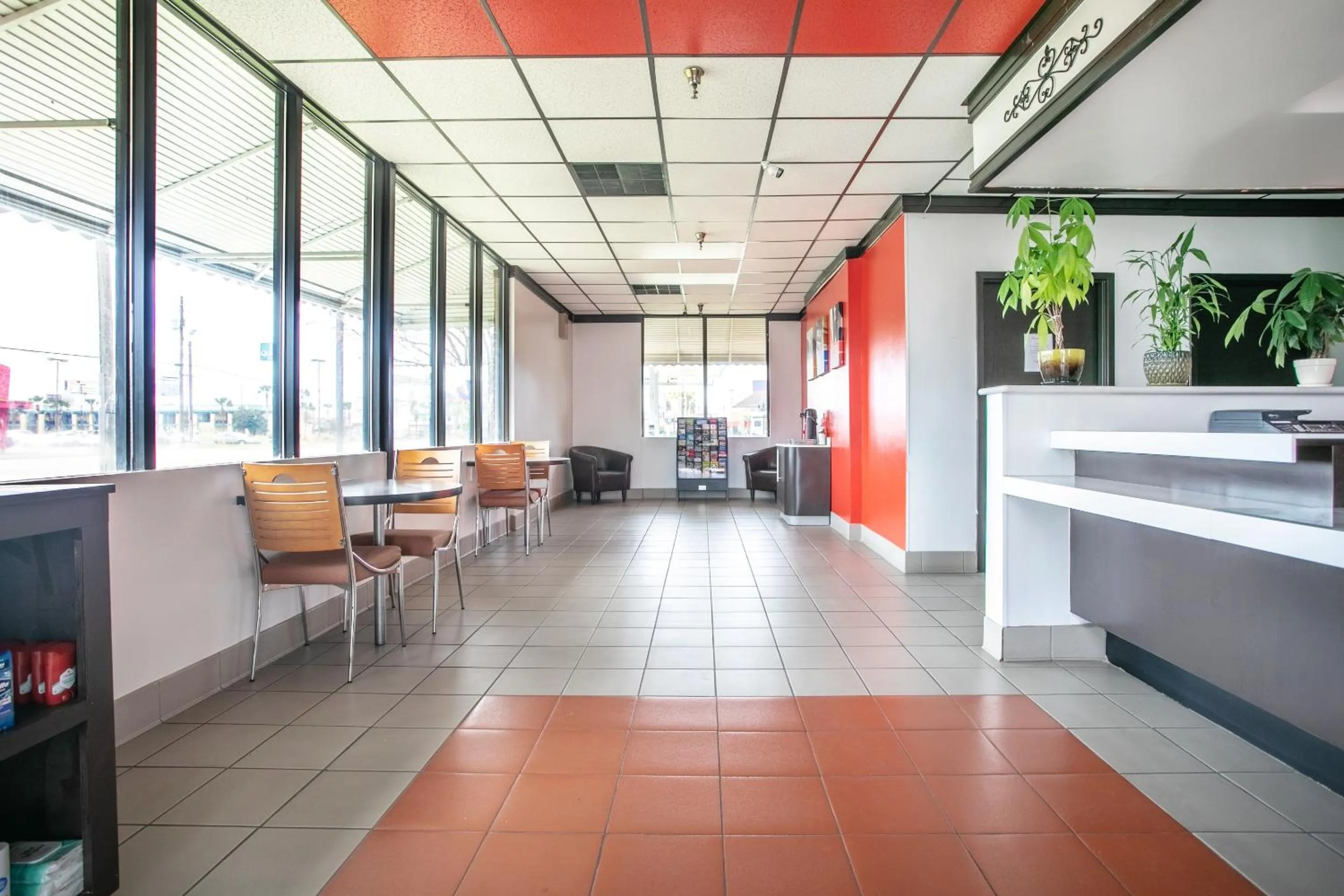 Lobby or reception in OYO Hotel Lake Park-Valdosta I-75