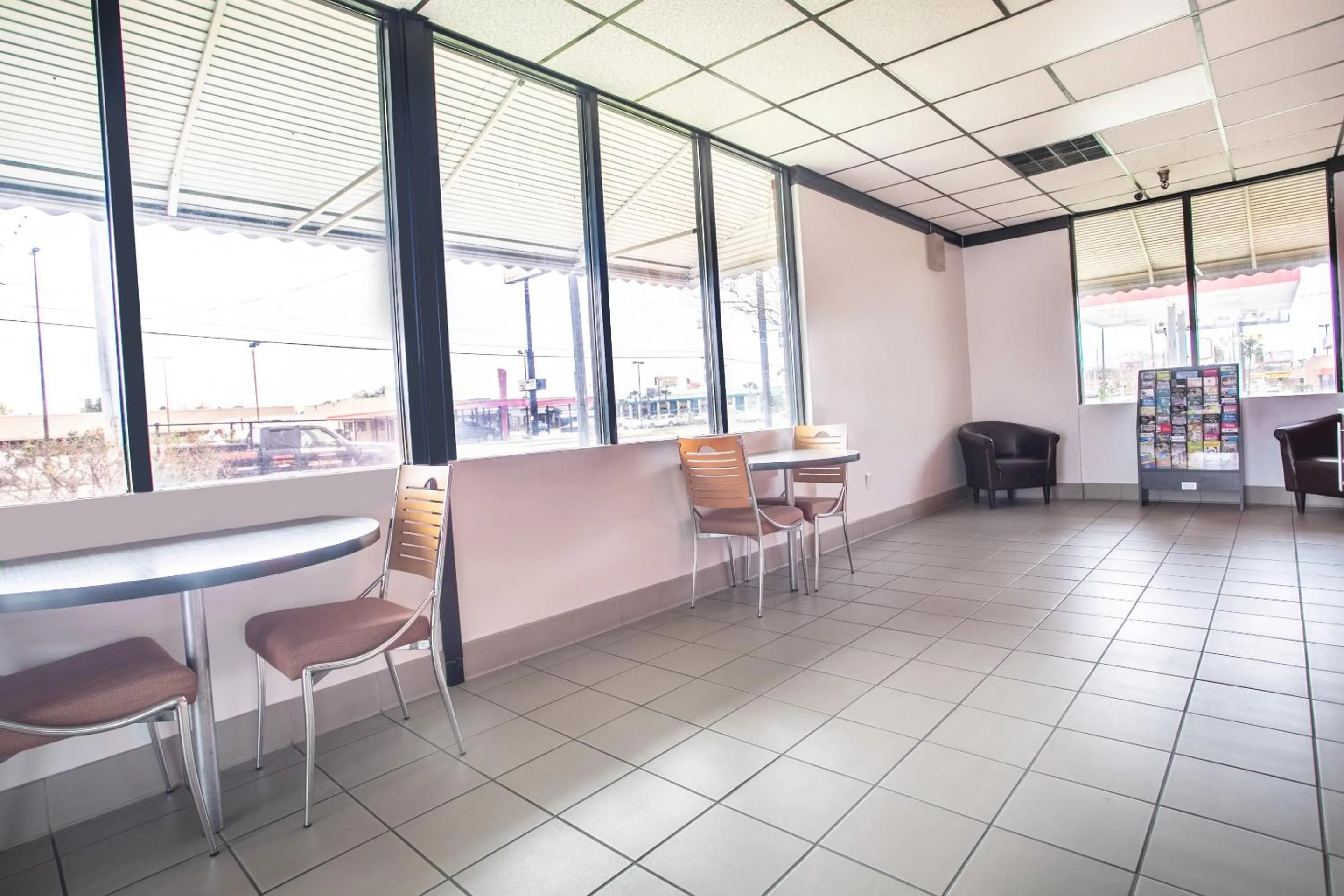 Lobby or reception in OYO Hotel Lake Park-Valdosta I-75