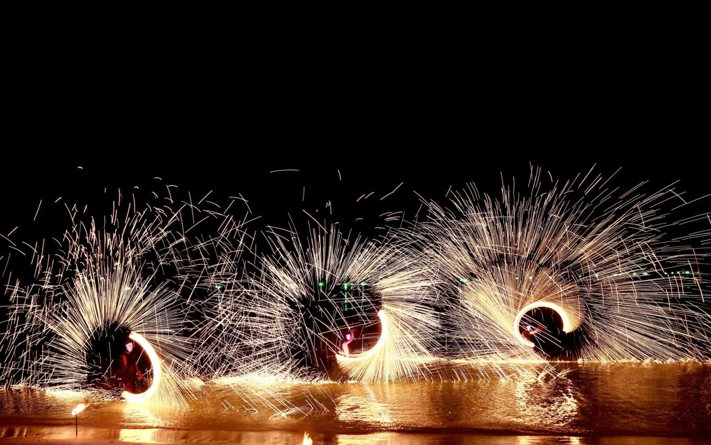 Activities in Lub d Koh Samui Chaweng Beach - Beachfront & Vibrant Social Vibe