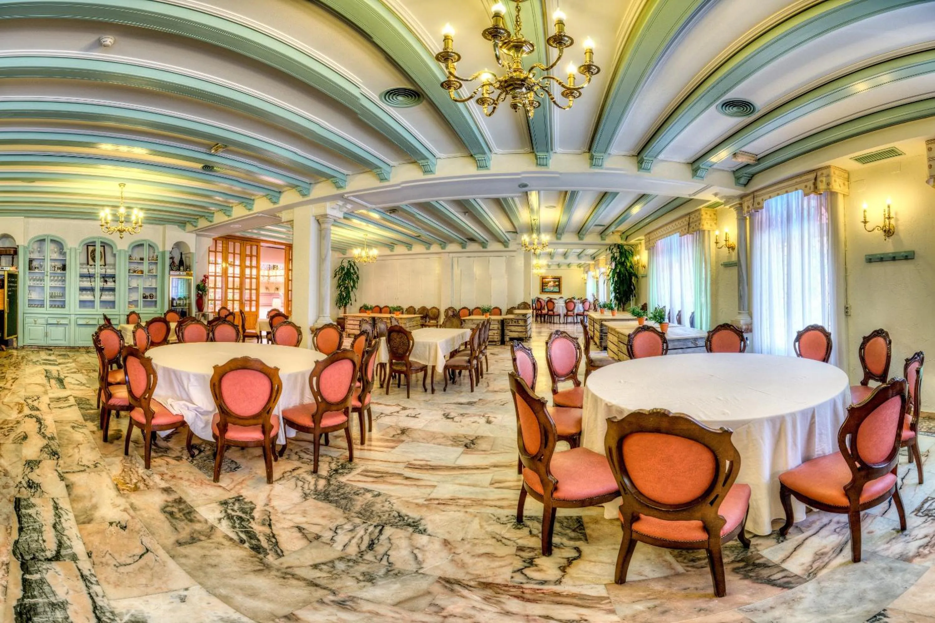 Lounge or bar, Restaurant/Places to Eat in Hotel Sandra