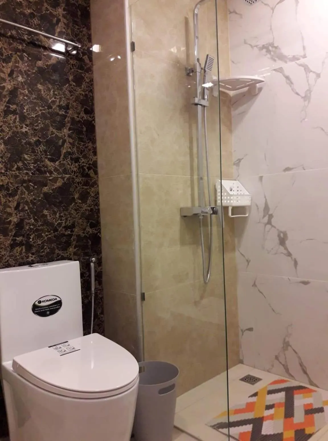 Shower in Arcadia Beach Resort By Dary