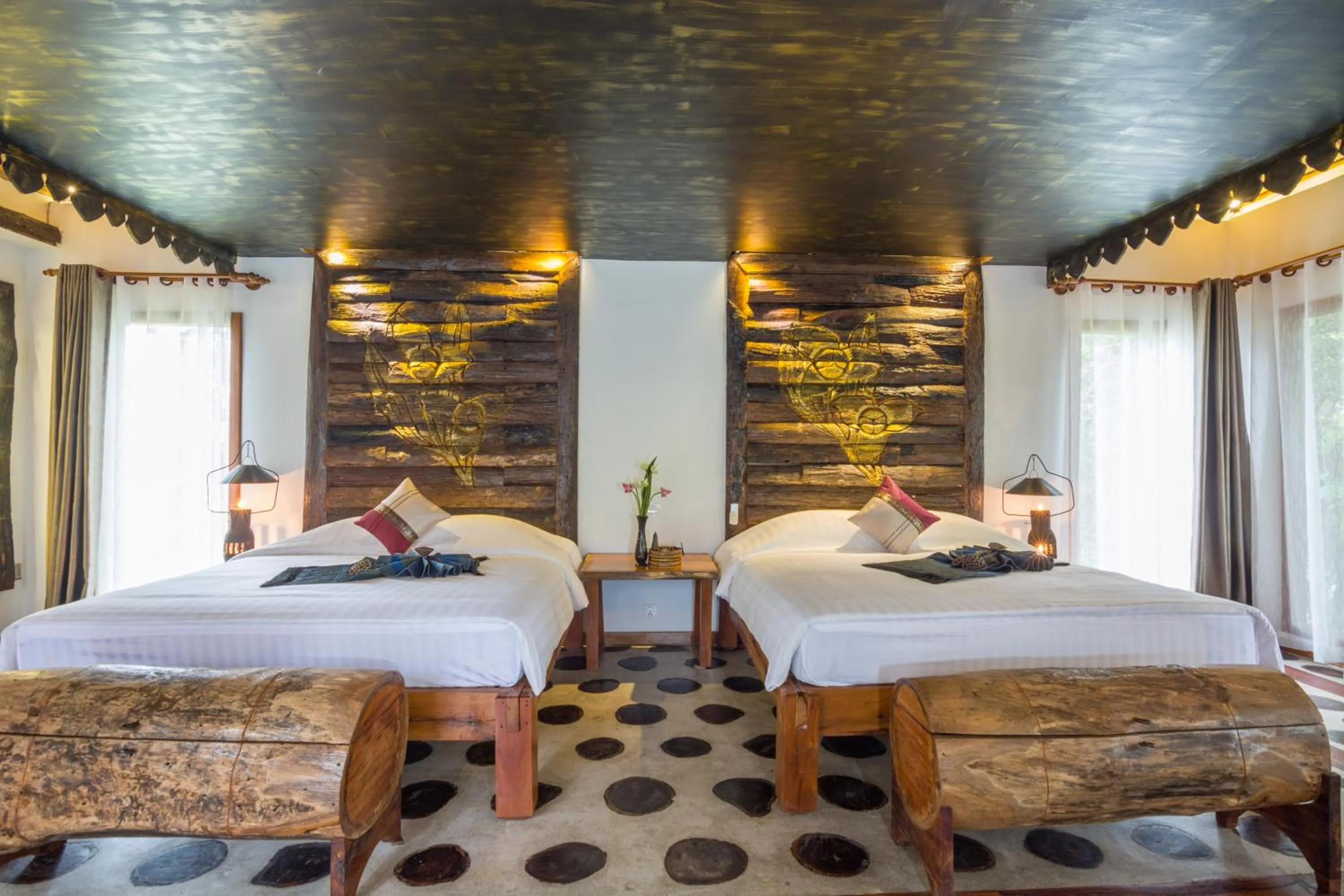 Photo of the whole room, Bed in Bong Thom Forest Lodge