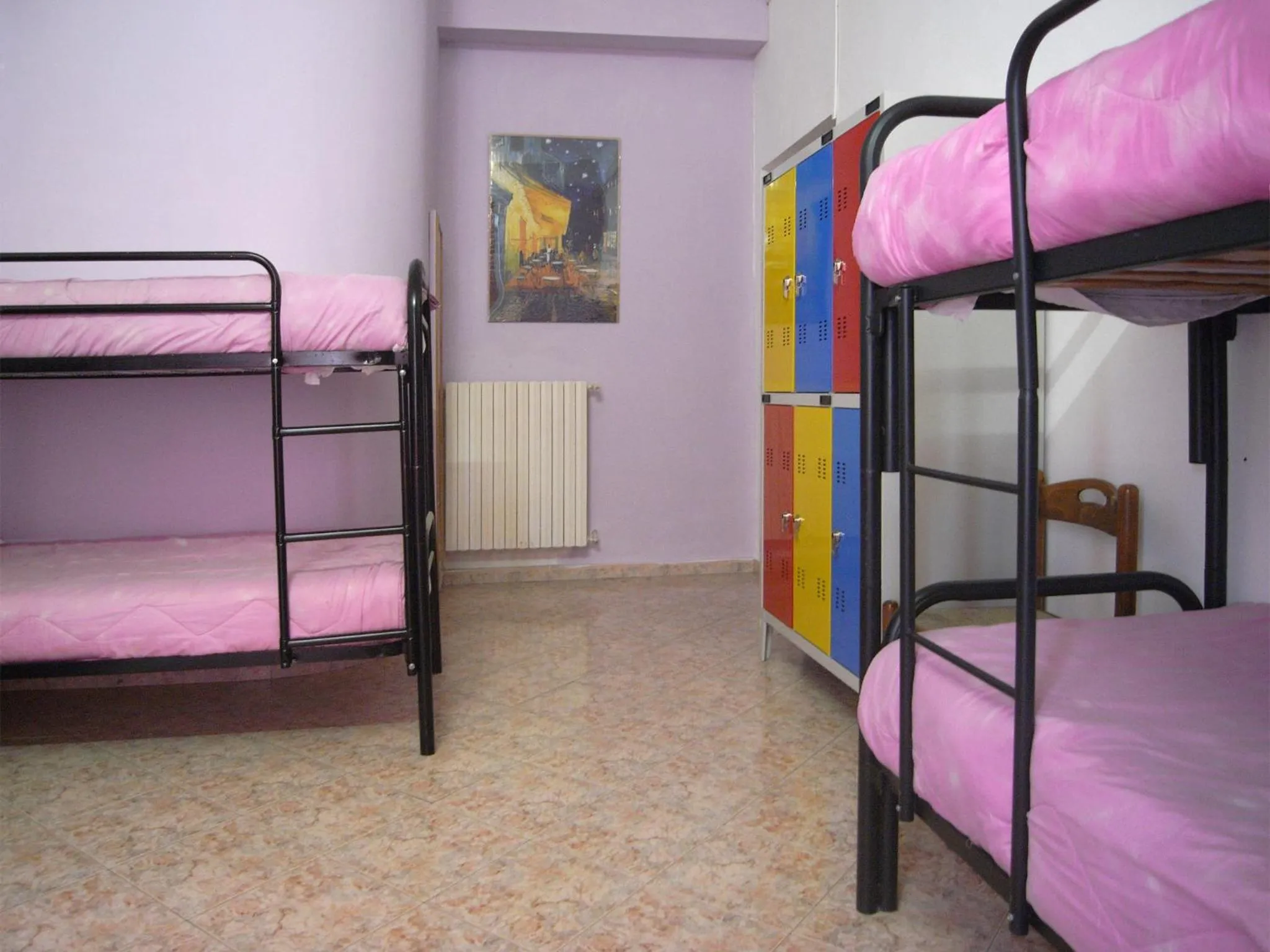 Bedroom, Bunk Bed in Hostel California