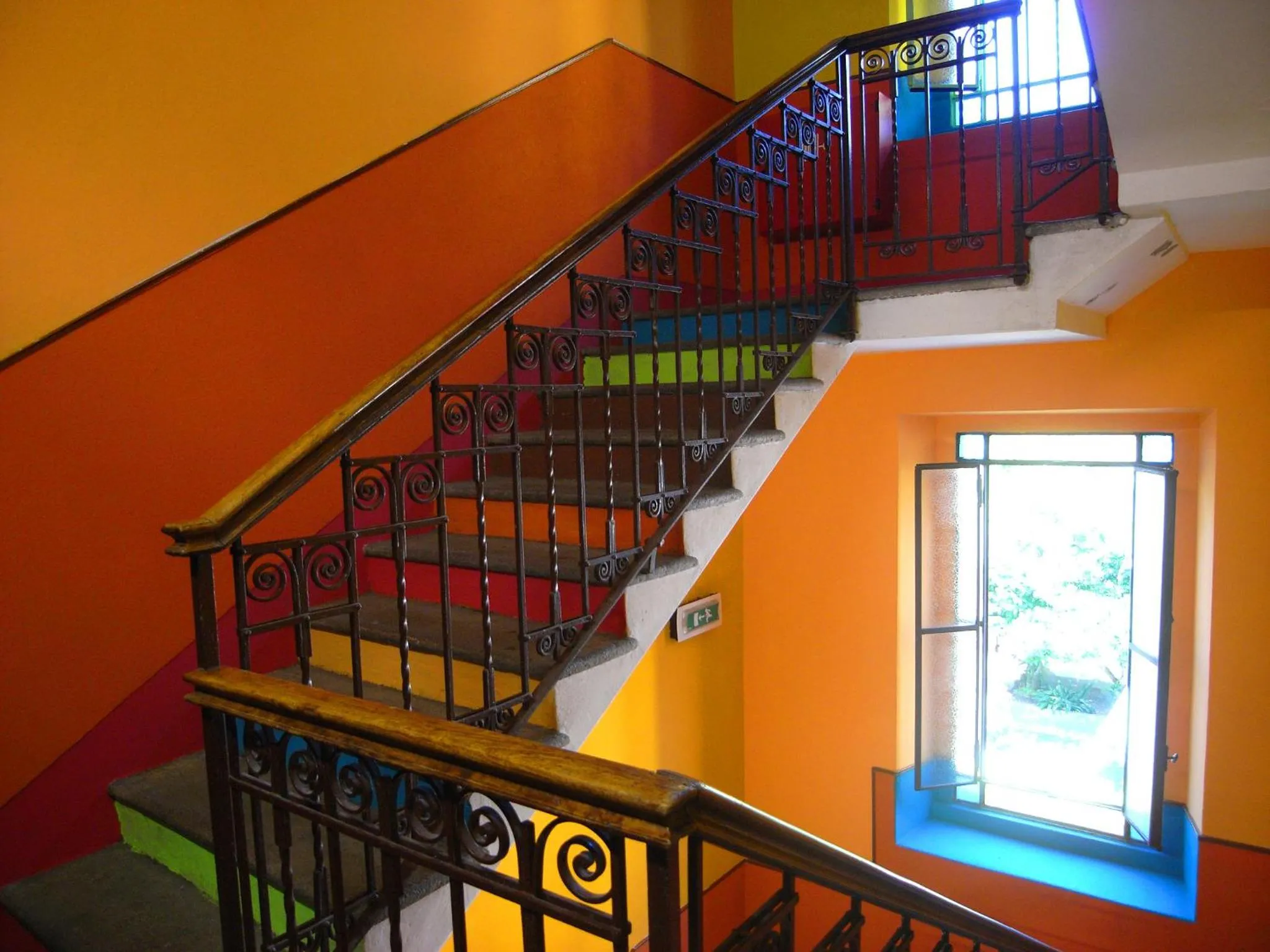 Other in Hostel California