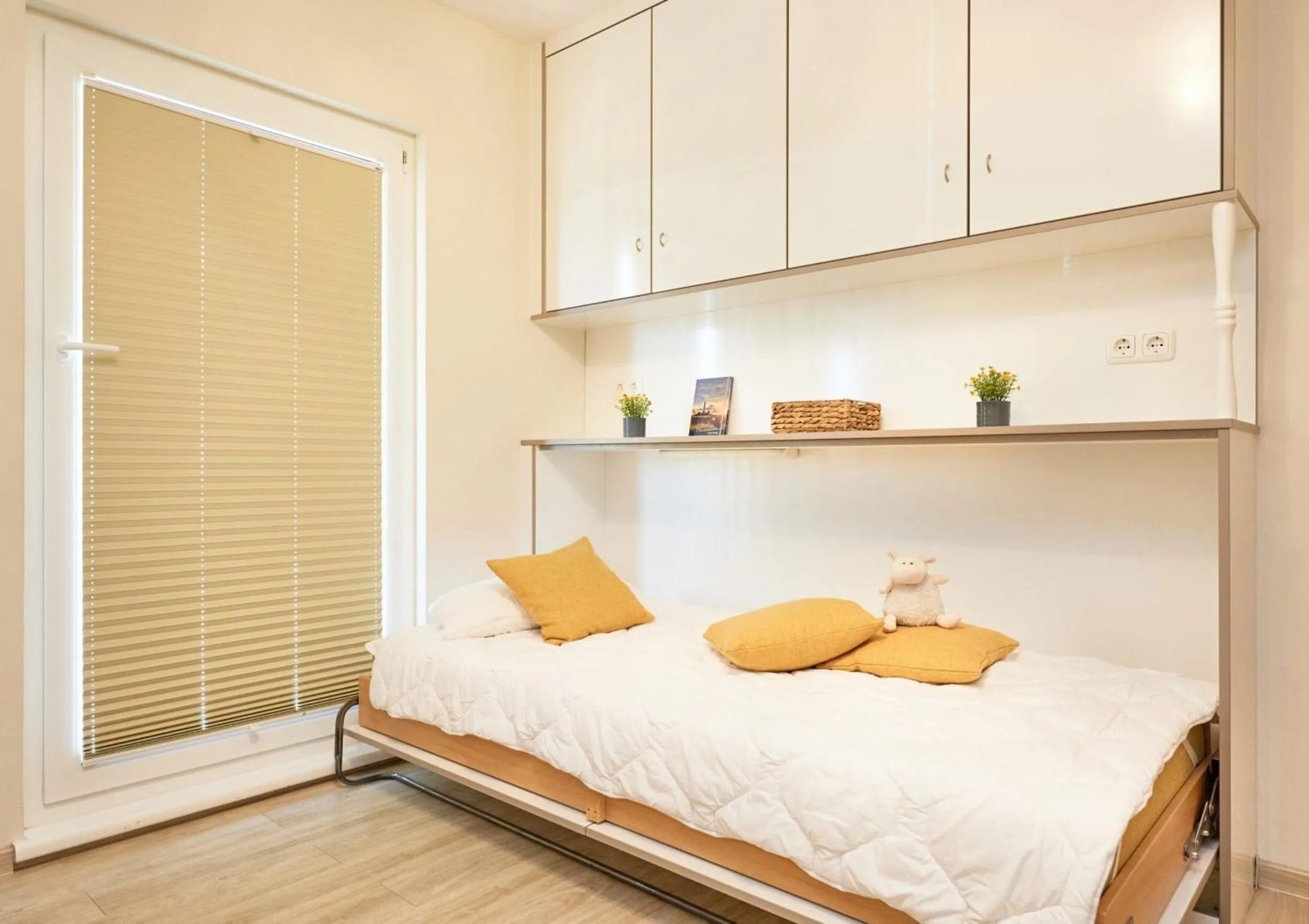 Property building, Bed in Pamir - 27