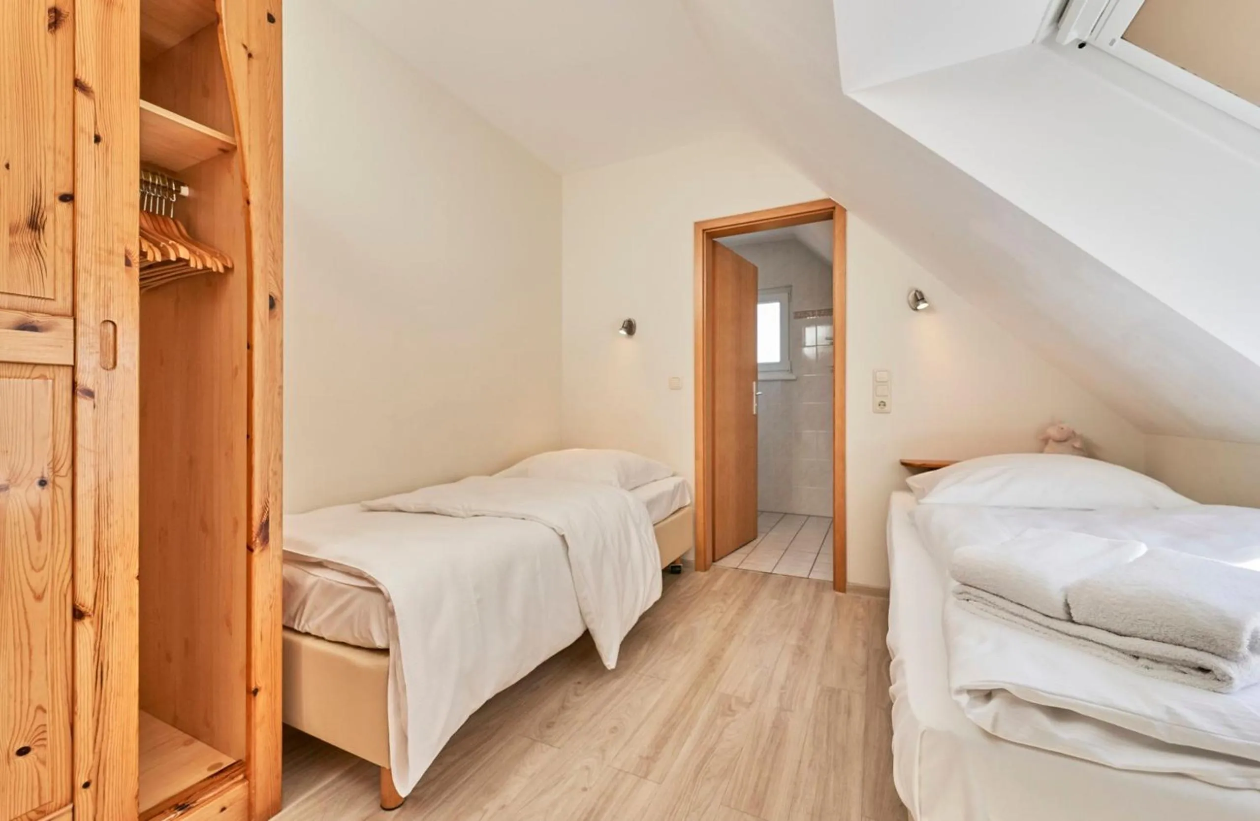 Property building, Bed in Pamir - 27