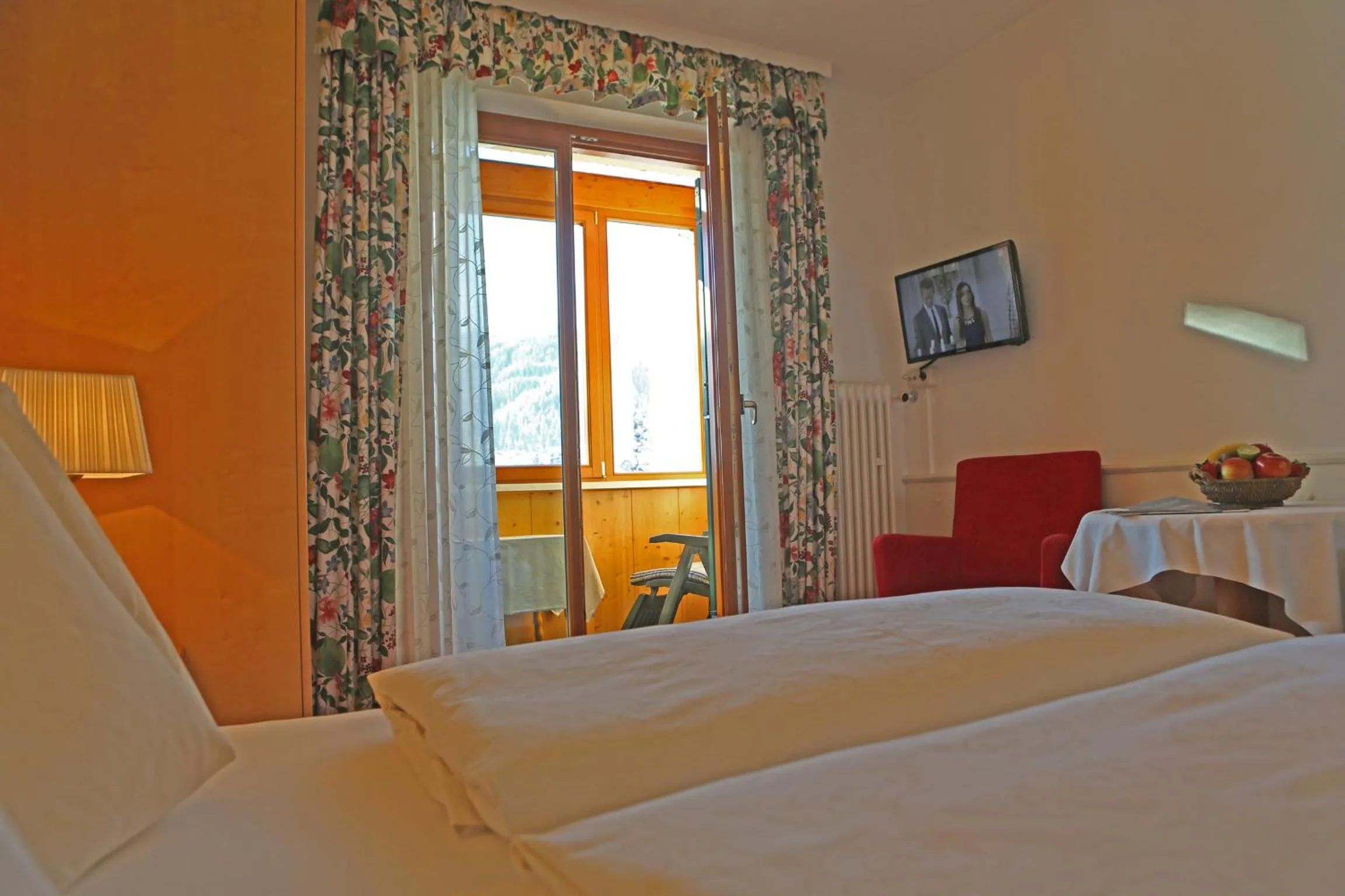 Bed in Hotel - Restaurant Gosauerhof