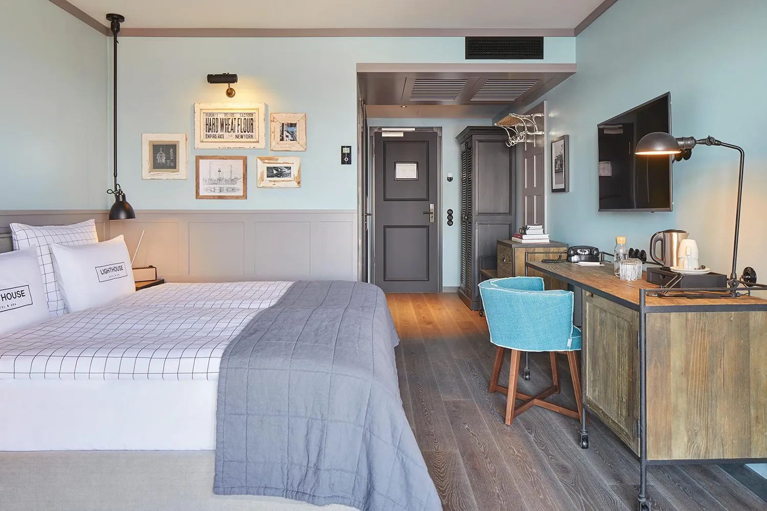 Bed in Lighthouse Hotel & Spa