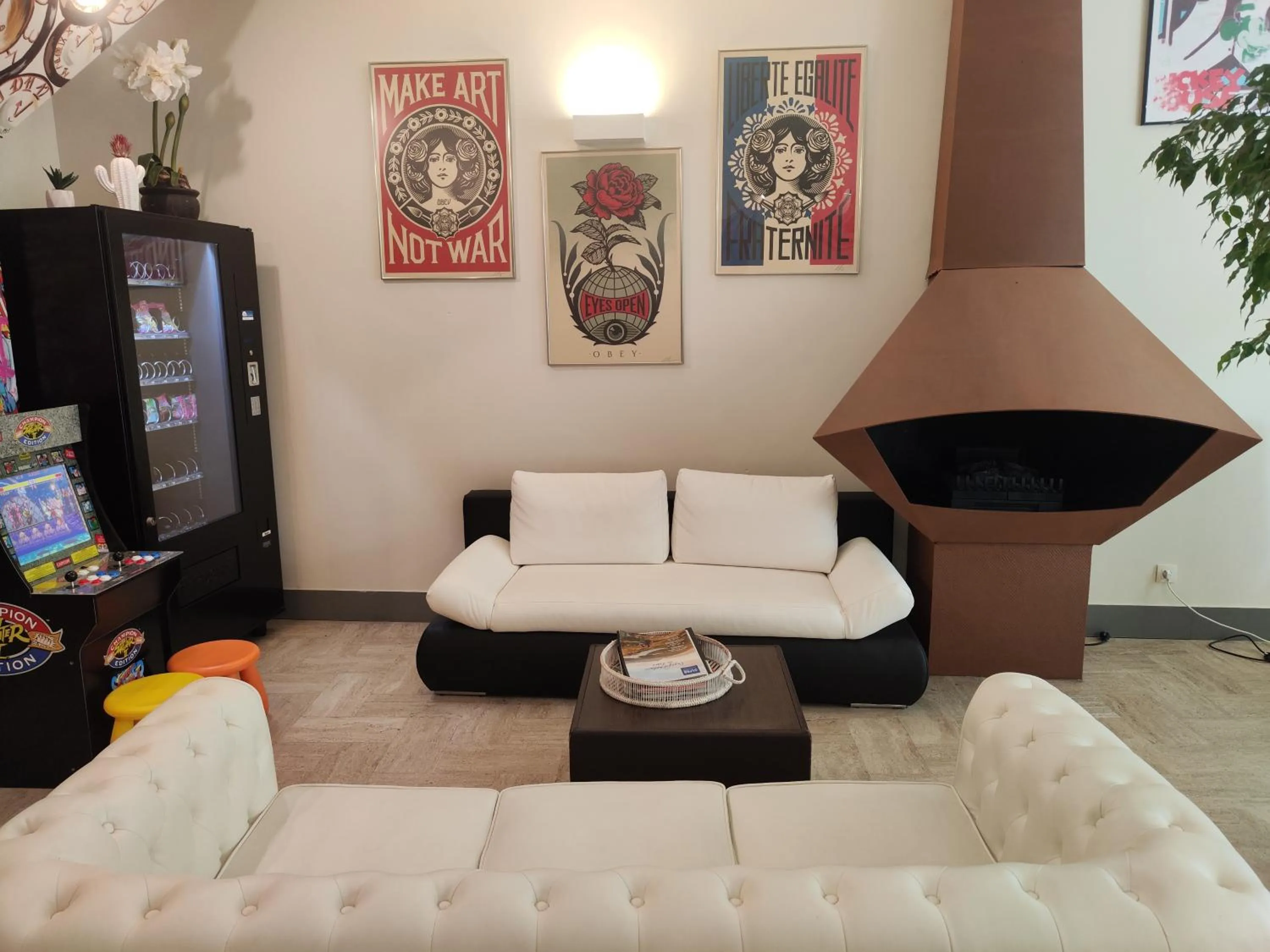 Brit Hotel Suisse et Bordeaux - Centre Gare