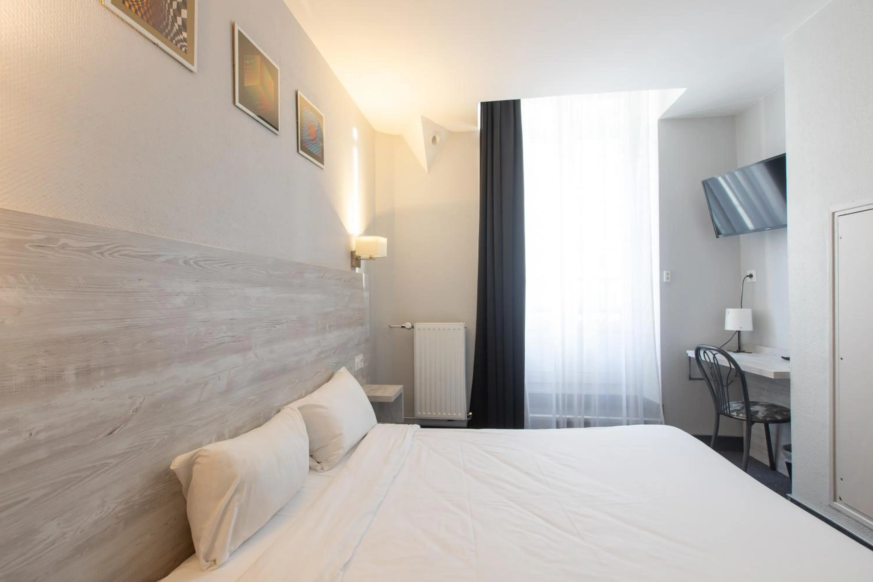 Bed in Campanile Grenoble Centre Gare