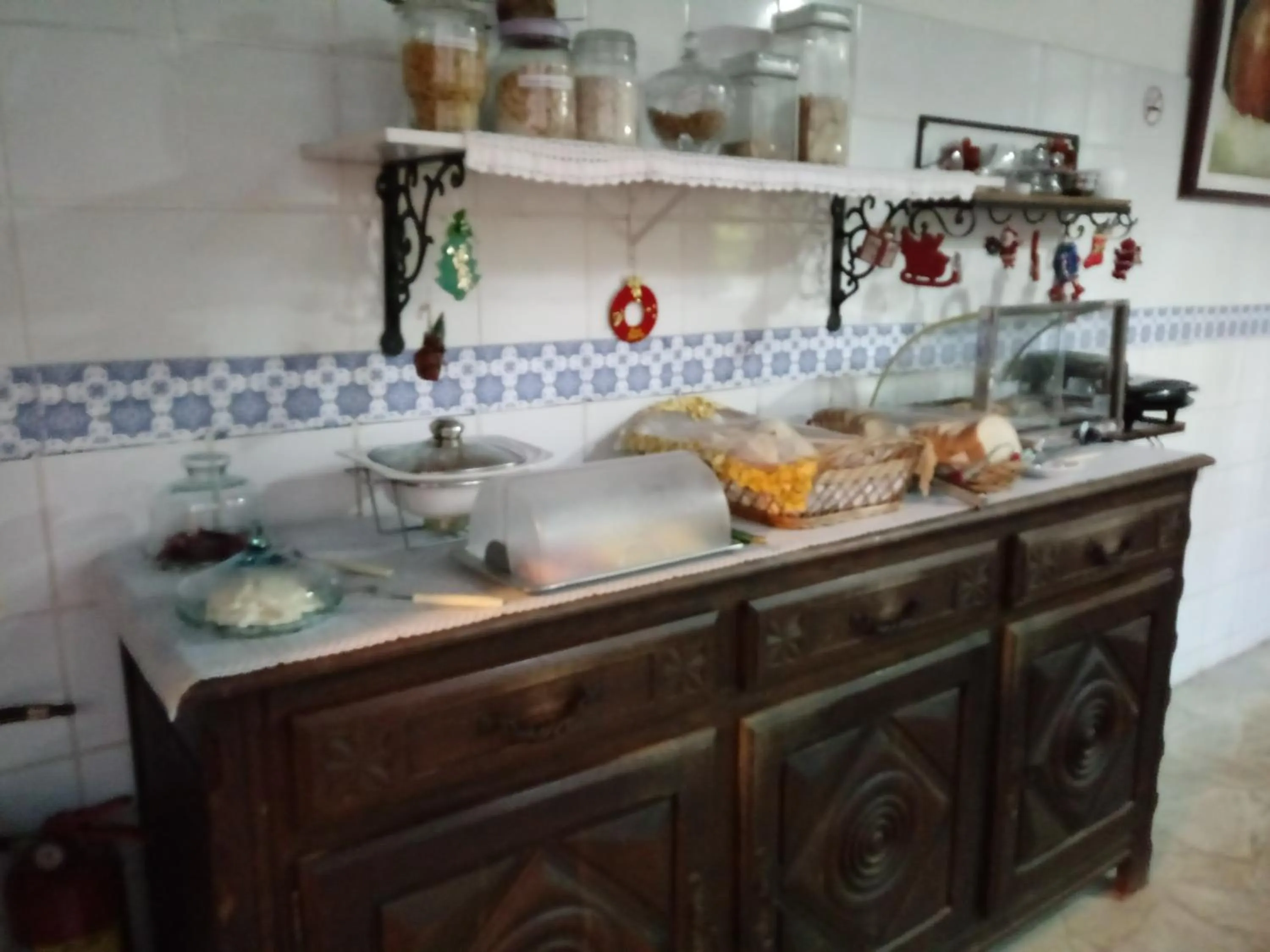 Breakfast in Pousada Arte Colonial - Casarão Histórico do Séc XVIII - Lancha Própria