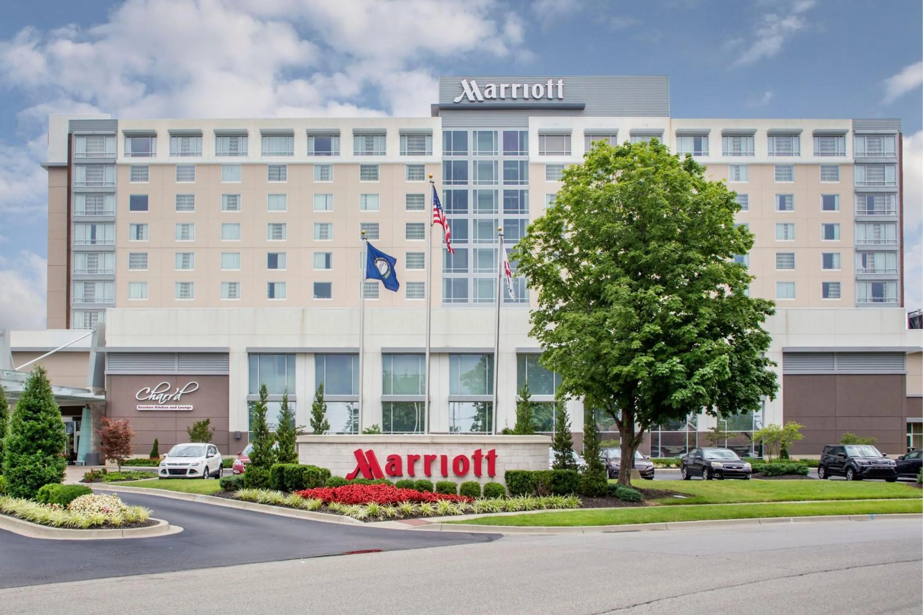 Property building in Louisville Marriott East