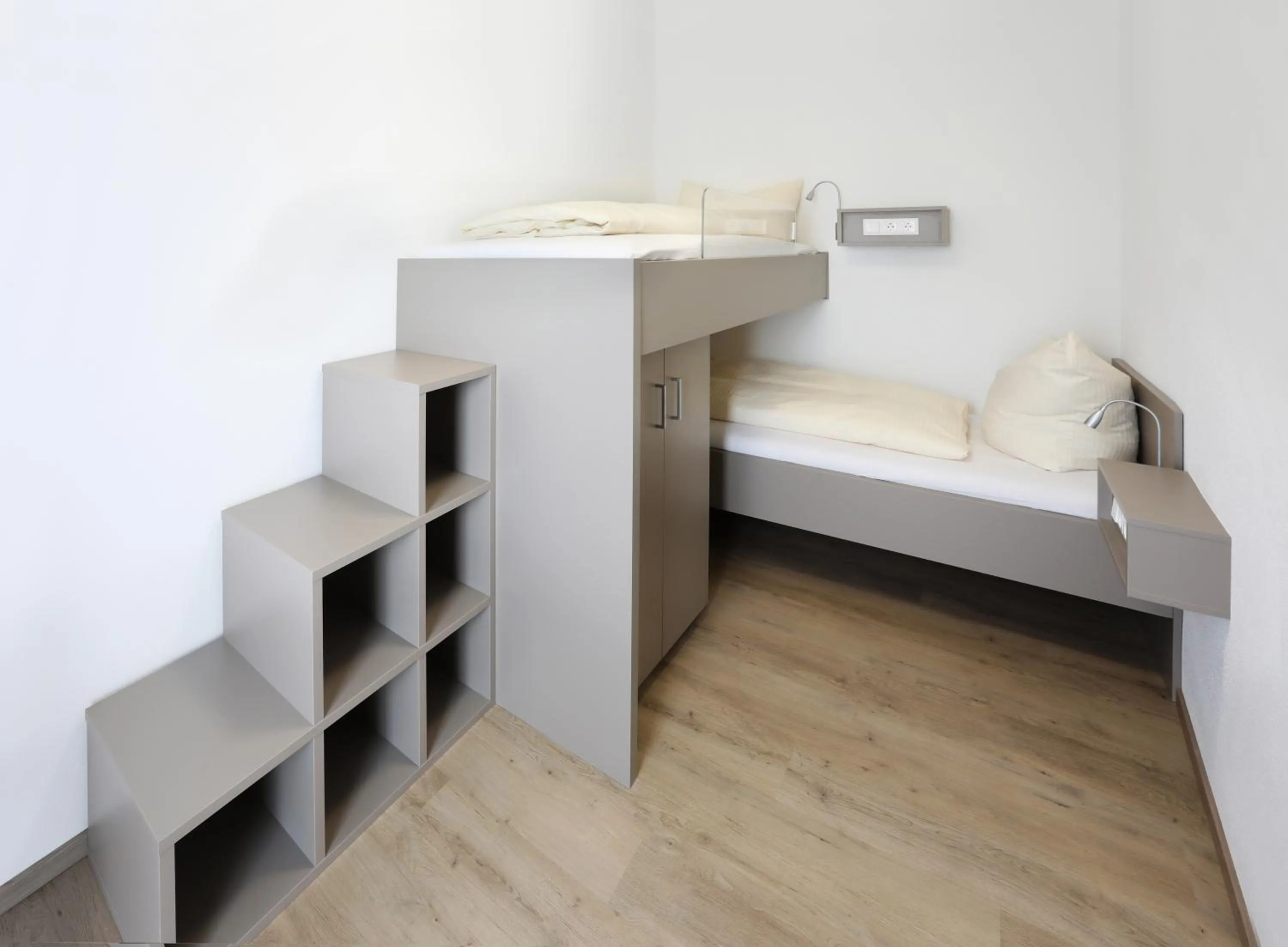 People, Bed in Apartment Hotel 37