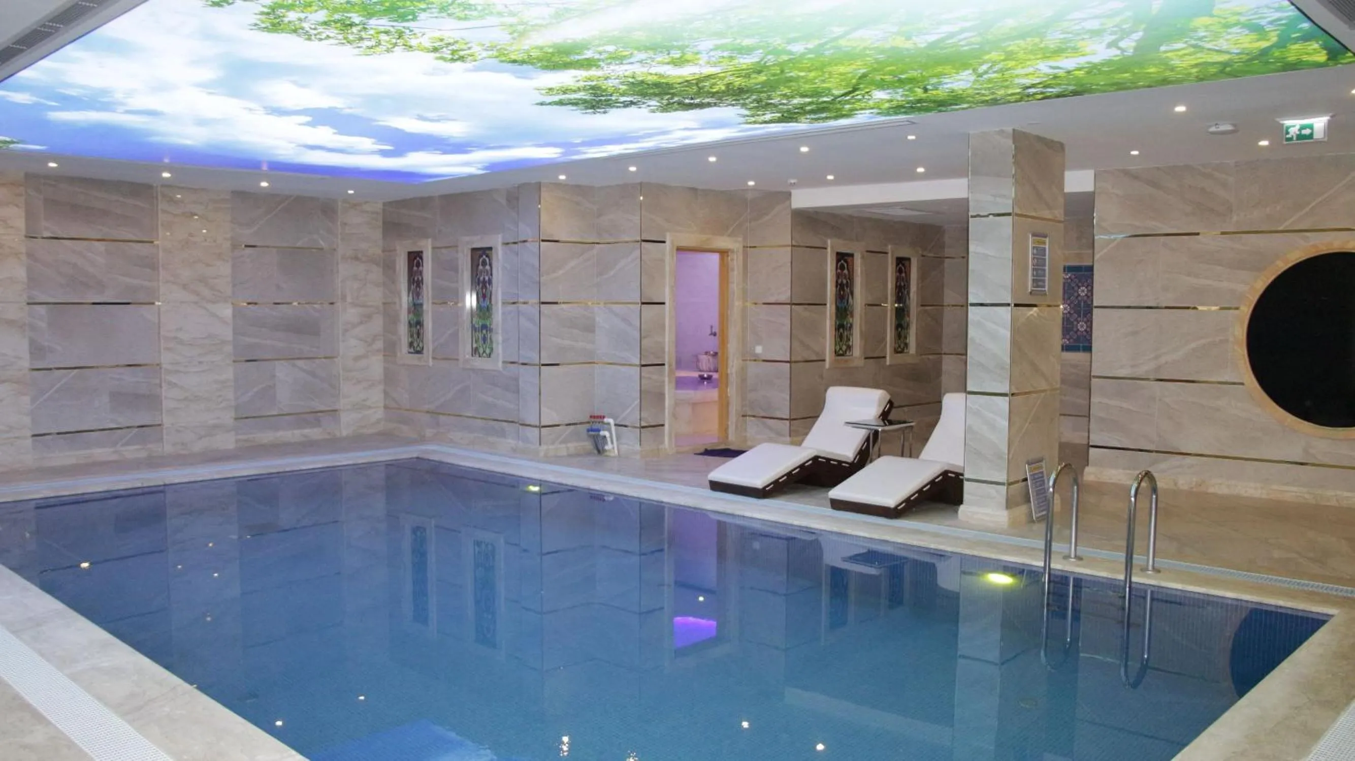 Spa and wellness centre/facilities in Palde Hotel & Spa