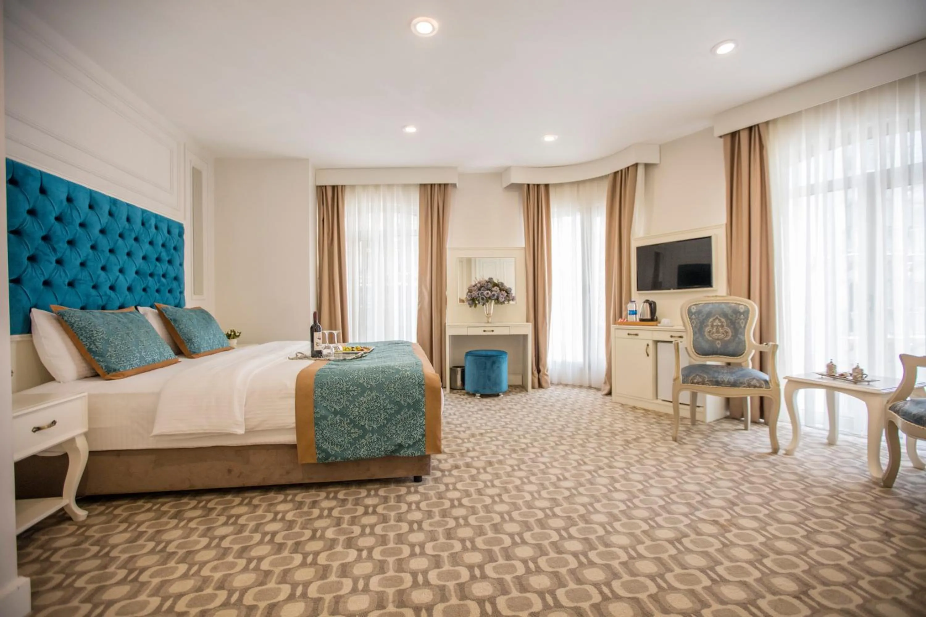 Photo of the whole room, Bed in Palde Hotel & Spa