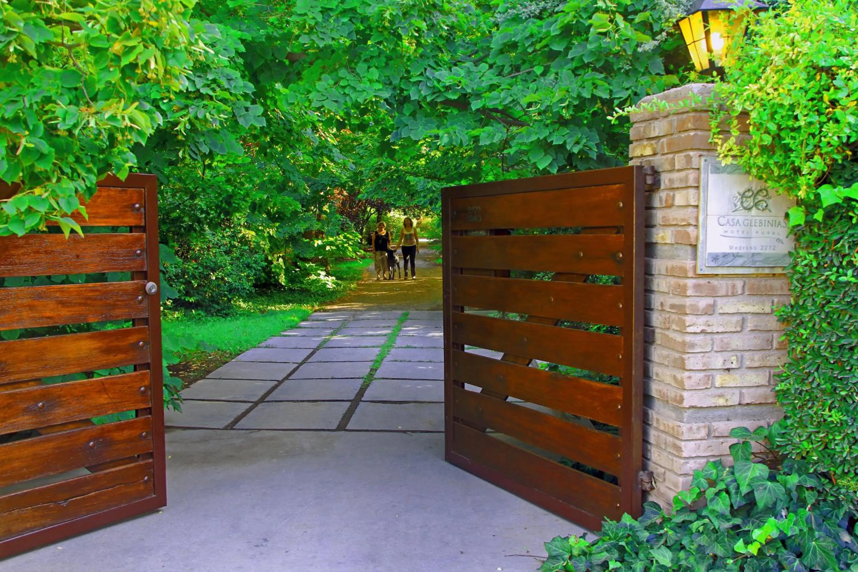 Facade/entrance in Casa Glebinias