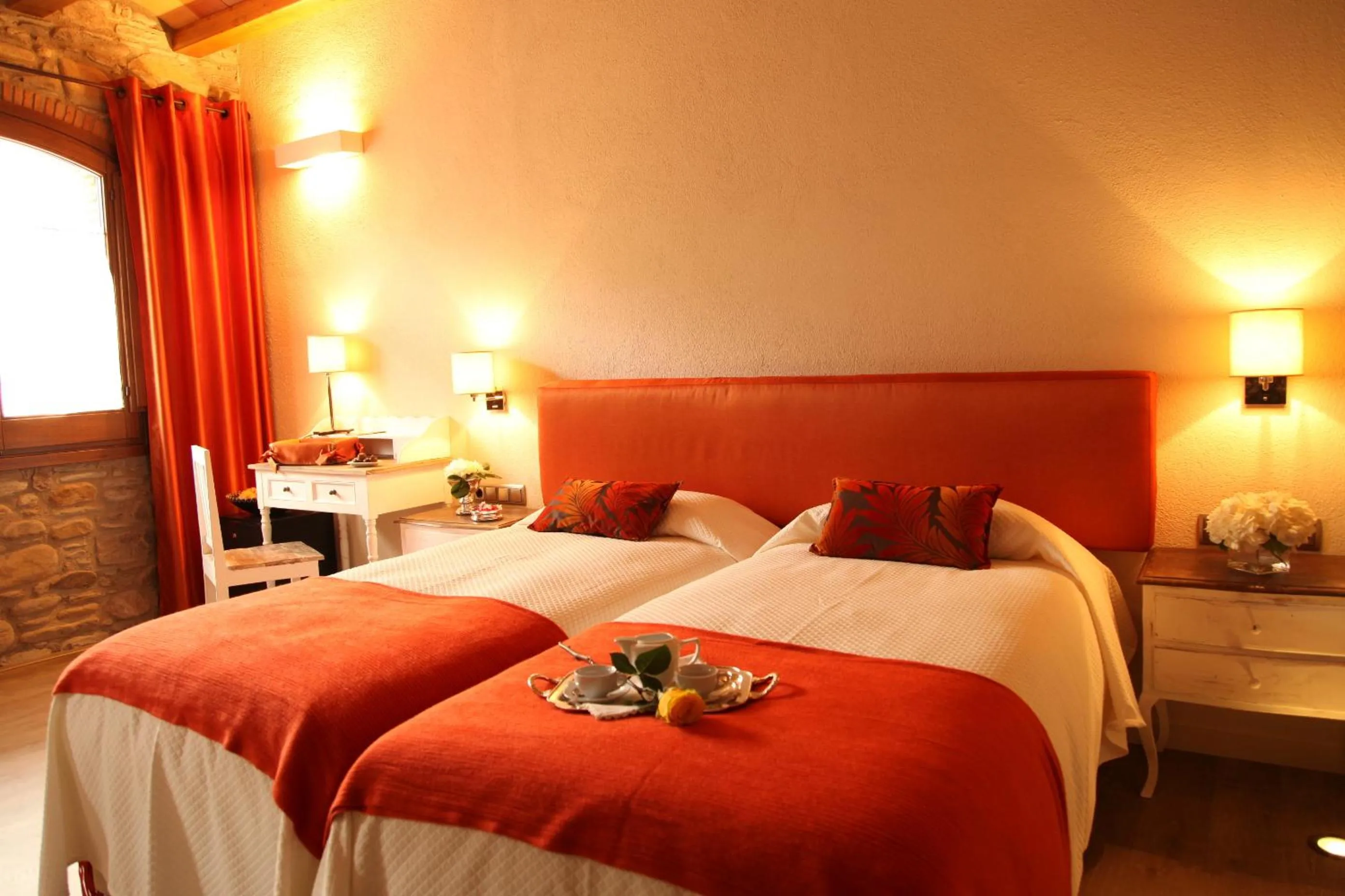 Day, Bed in Hotel Rural Can Vila