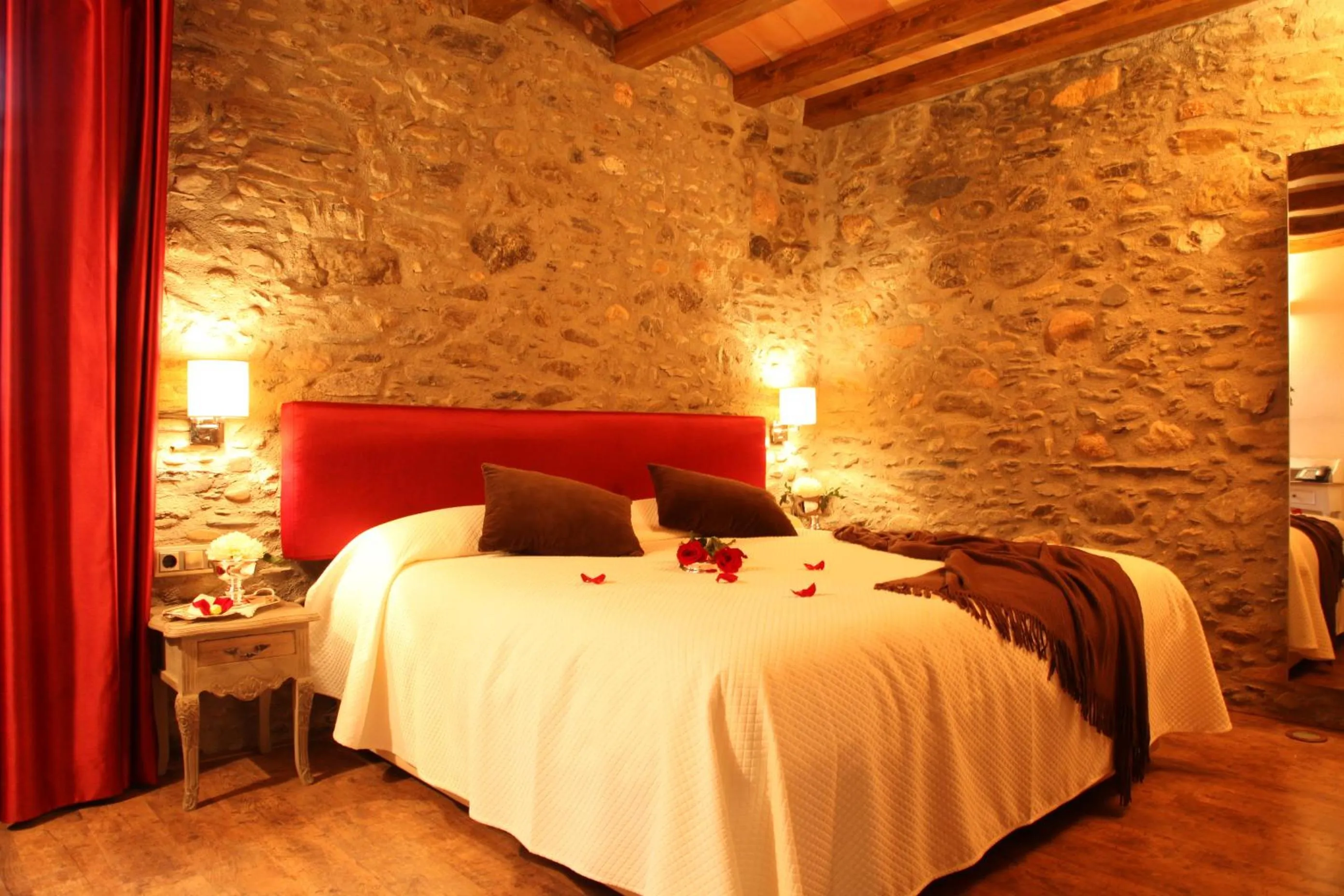 Photo of the whole room, Bed in Hotel Rural Can Vila