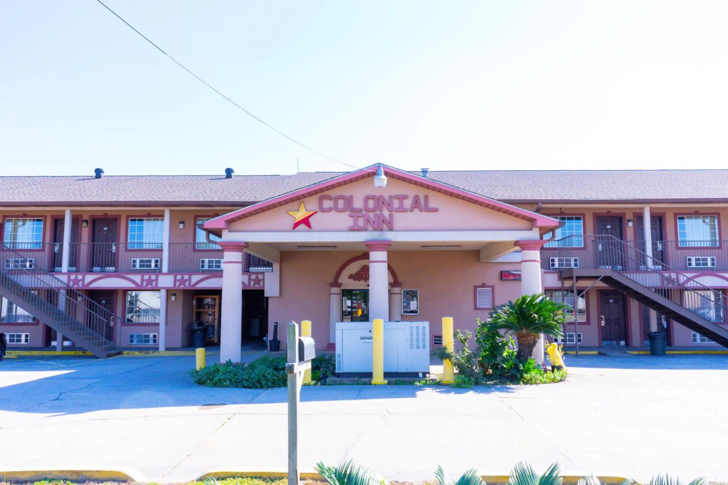 Property building in Colonial Inn Hammond