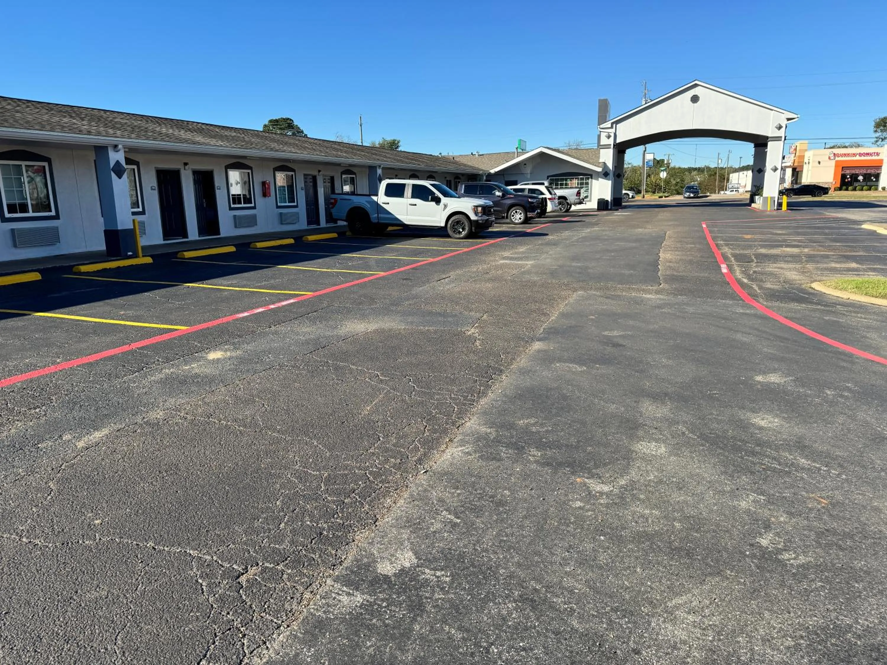 Property building in Continental Inn and Suites Nacogdoches TX SFA University Downtown