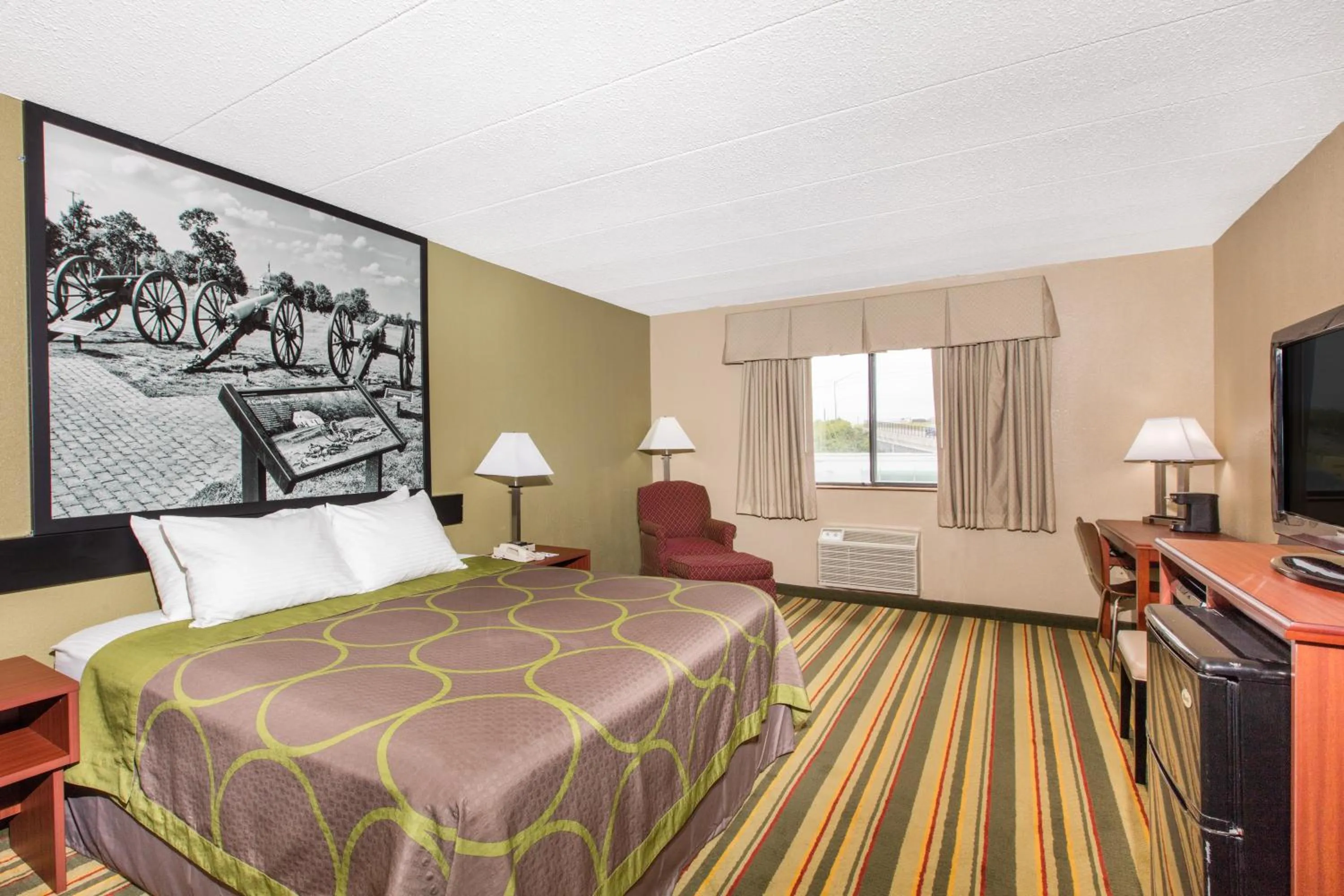 Bed in Super 8 by Wyndham Frederick