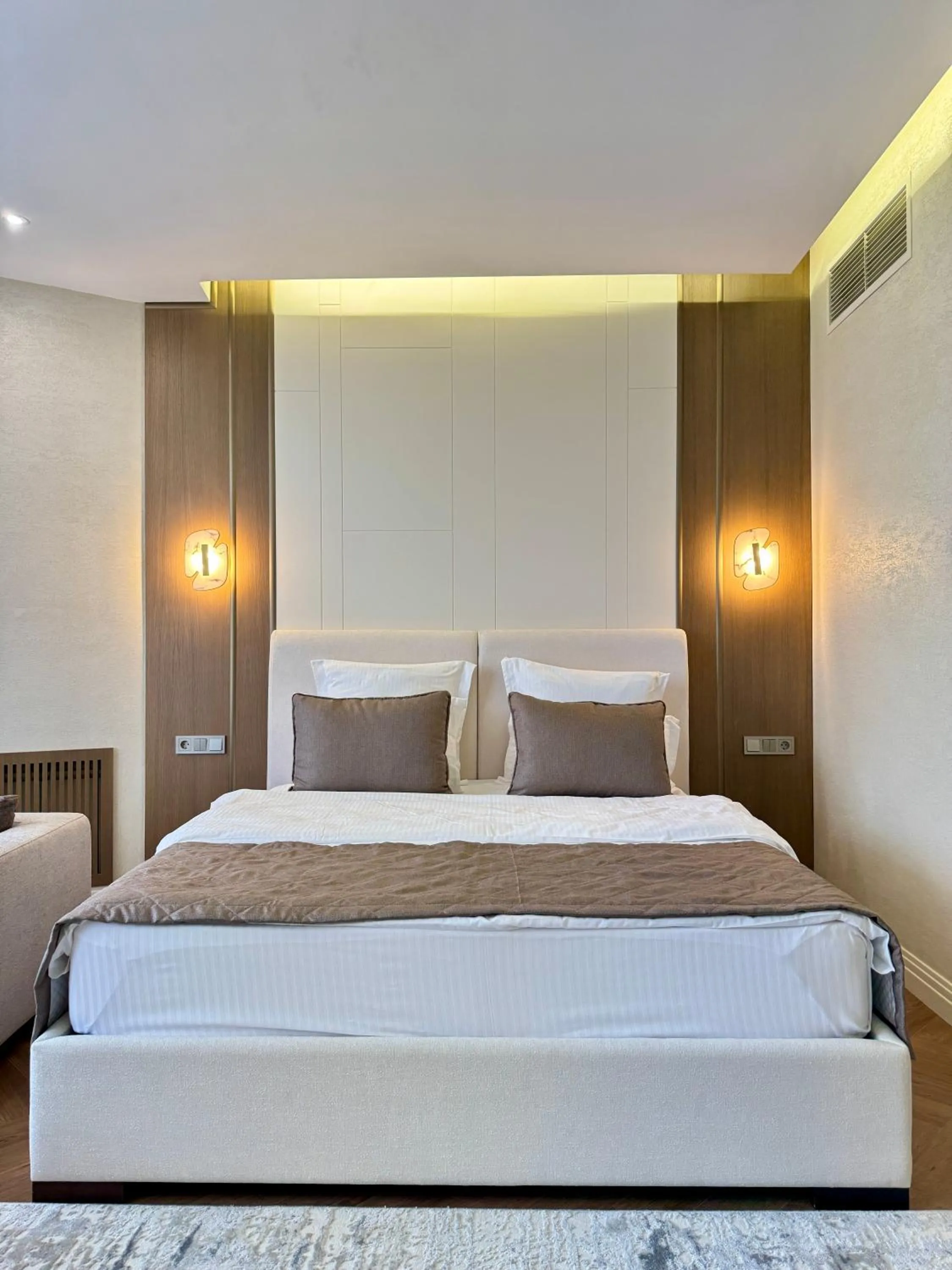 Bed in Donatello Boutique Hotel