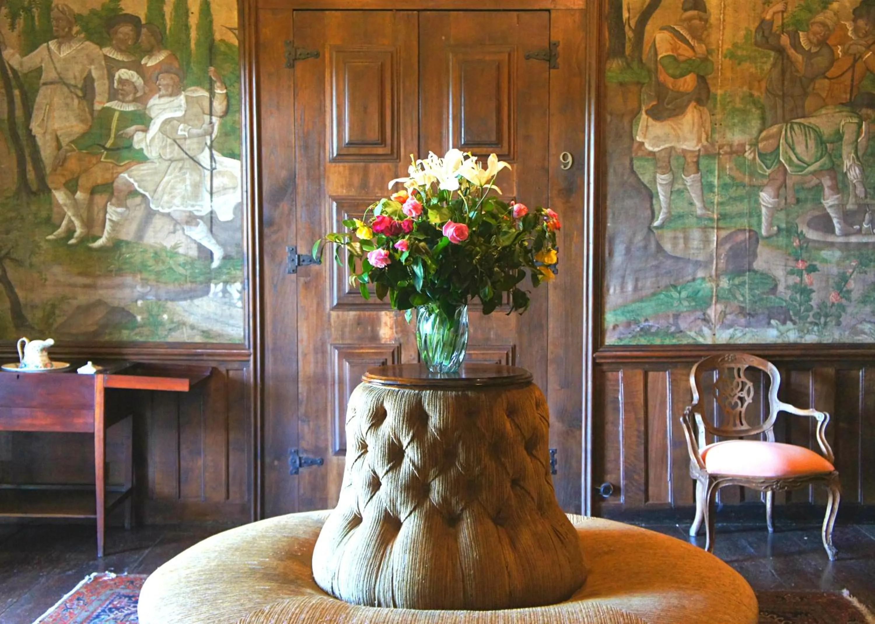 Decorative detail in Casa de Sezim