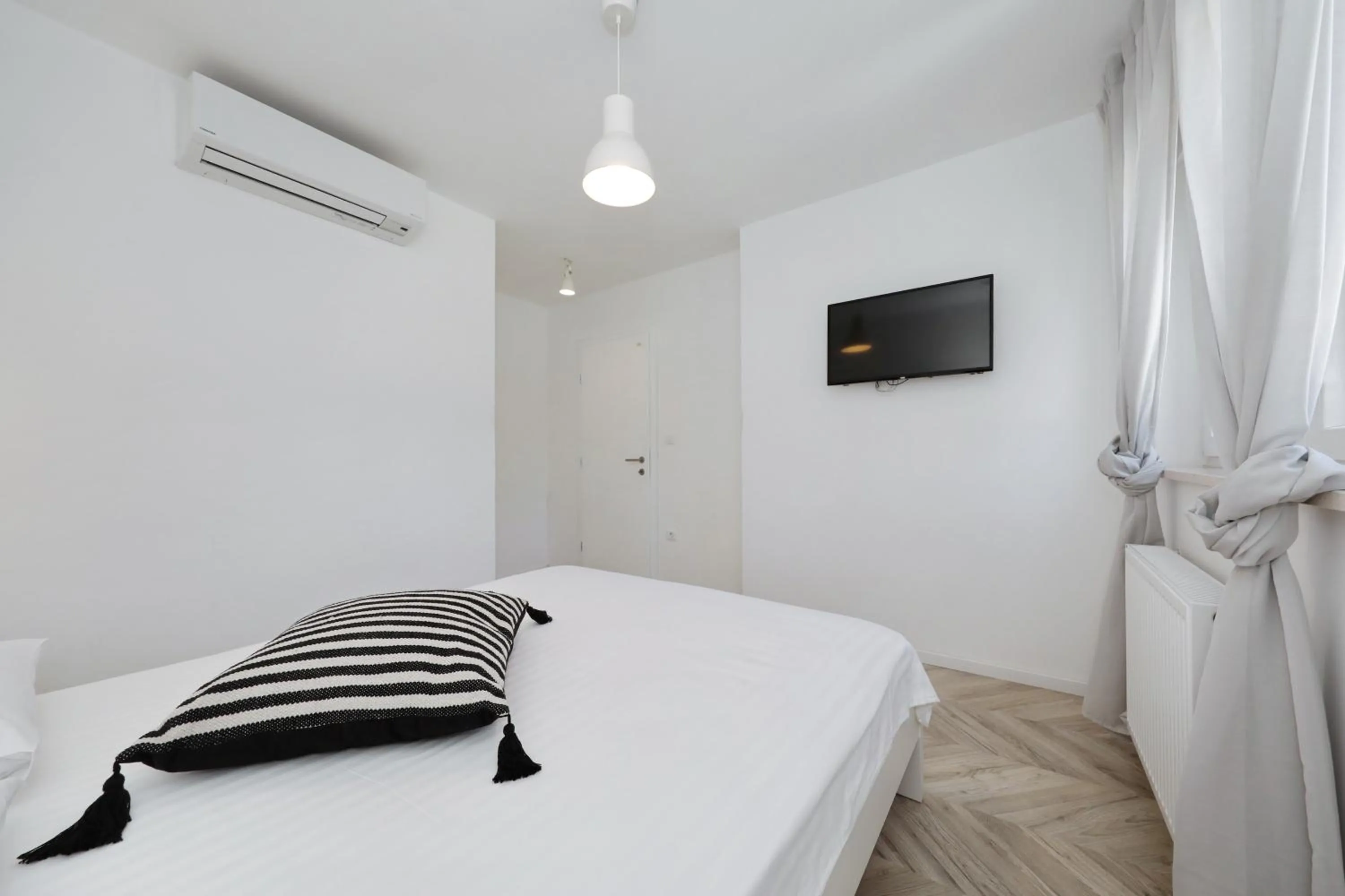 Bed in Apartments Ivanov