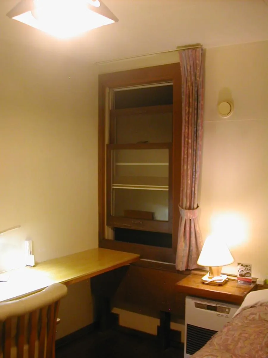 Bedroom, Bed in Bistare Kana