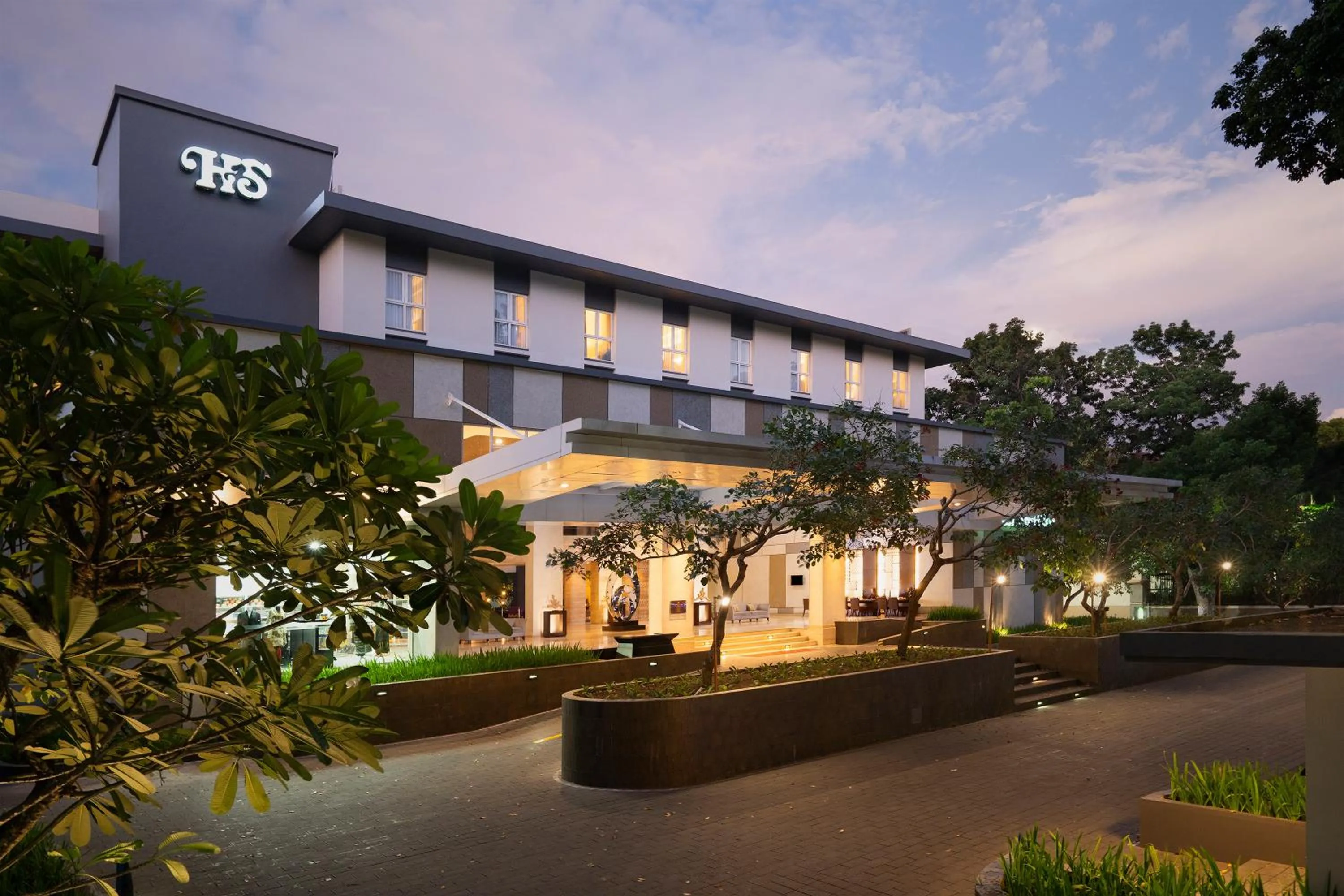 Property building in Hotel Santika Mataram