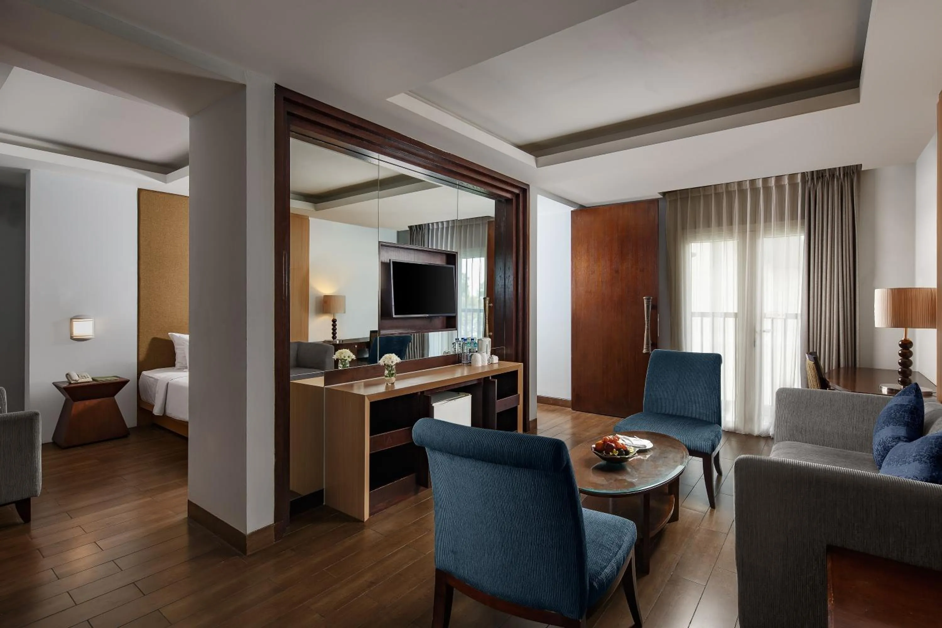 Bedroom, Bed in Hotel Santika Mataram