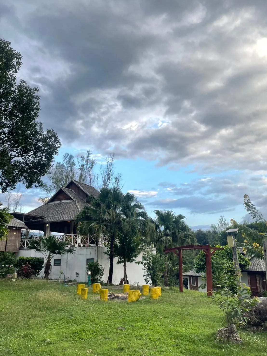 Pai Love & Baan Chonphao Resort