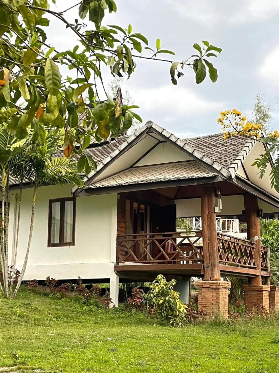 Pai Love & Baan Chonphao Resort