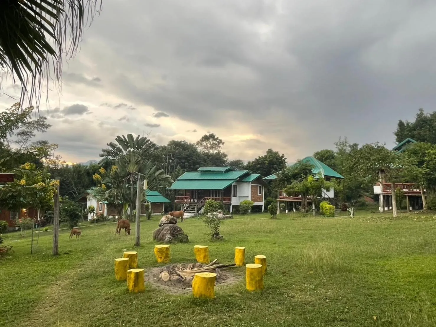 Pai Love & Baan Chonphao Resort