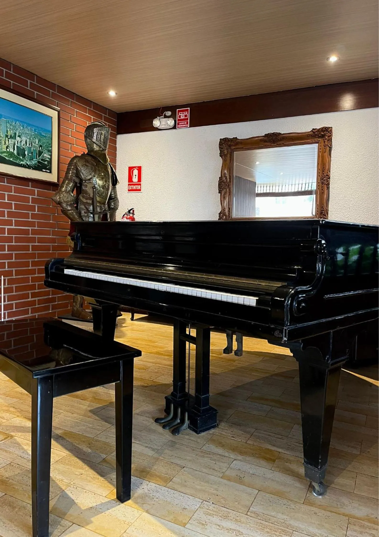 Living room in Hotel El Marqués