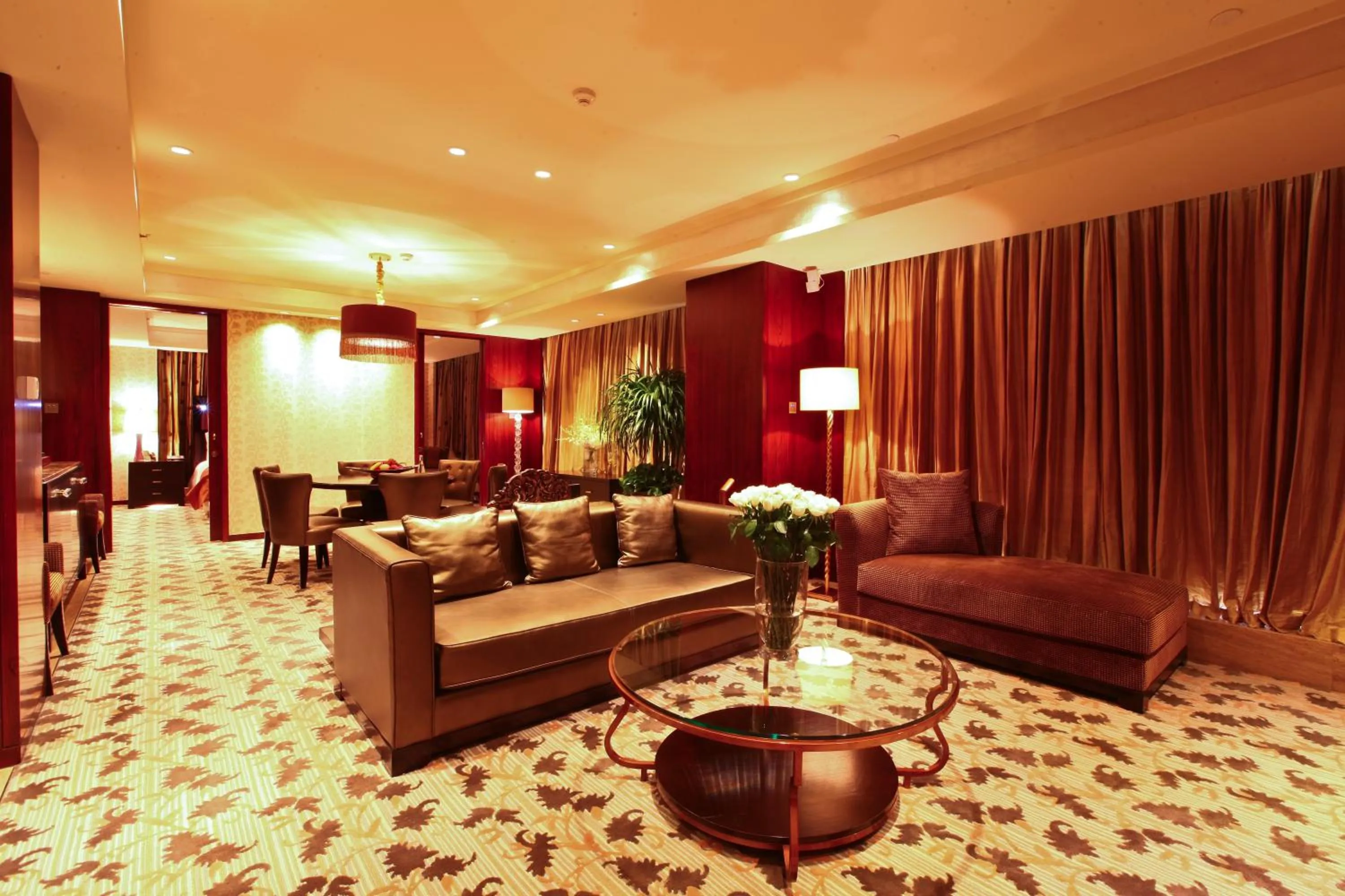 Living room in Fairmont Beijing - 20 minutes to Forbidden City by metro