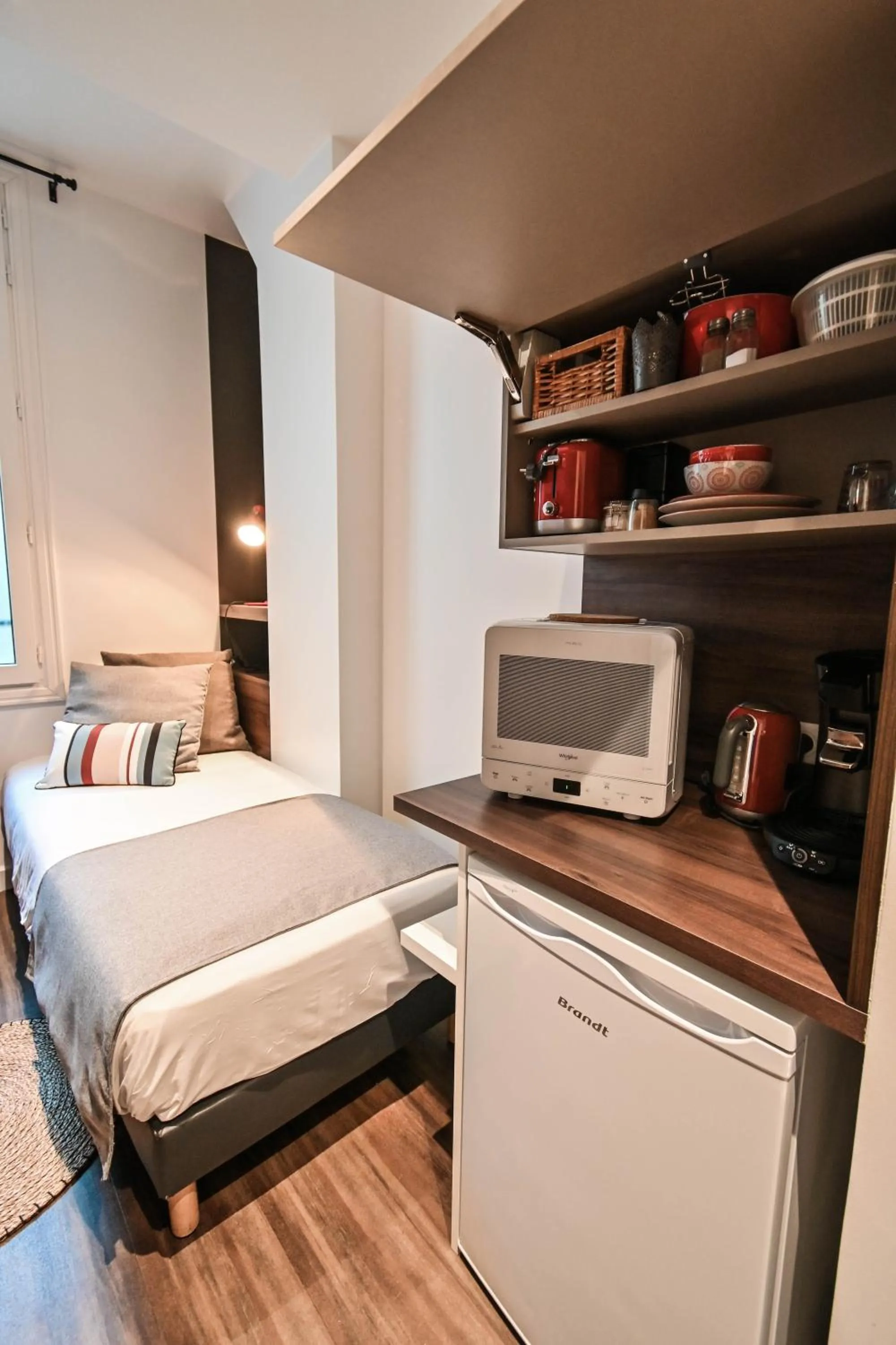 Coffee/tea facilities, Bed in Les cles du 27 Paris