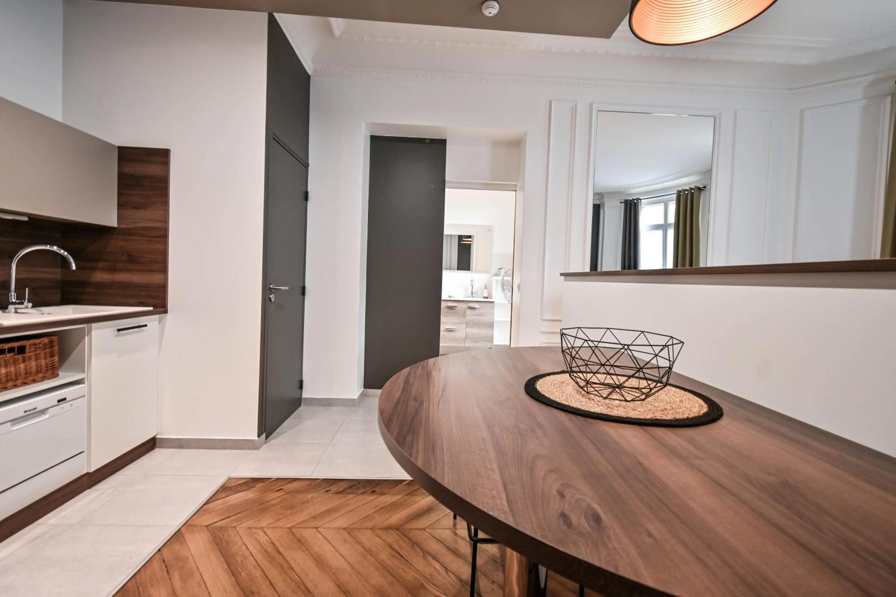 Kitchen or kitchenette in Les cles du 27 Paris